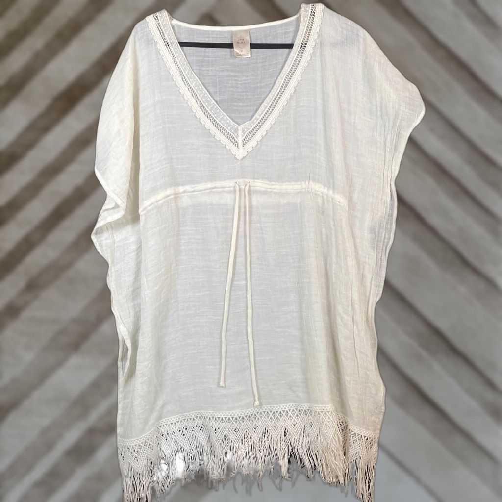 Vintage VINTAGE Knox Rose Womens Sweater Cream Poncho Shawl V-Neck Fringe Boho XS Size XS / US 0-2 / IT 36-38 - 1 Thumbnail