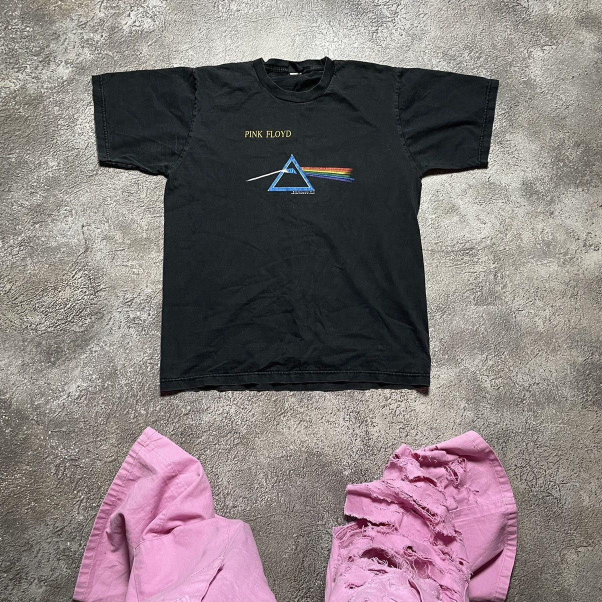Vintage Vintage 90s Pink Floyd Sun Faded Graphic Band Tee Grunge L Size US L / EU 52-54 / 3 - 2 Thumbnail