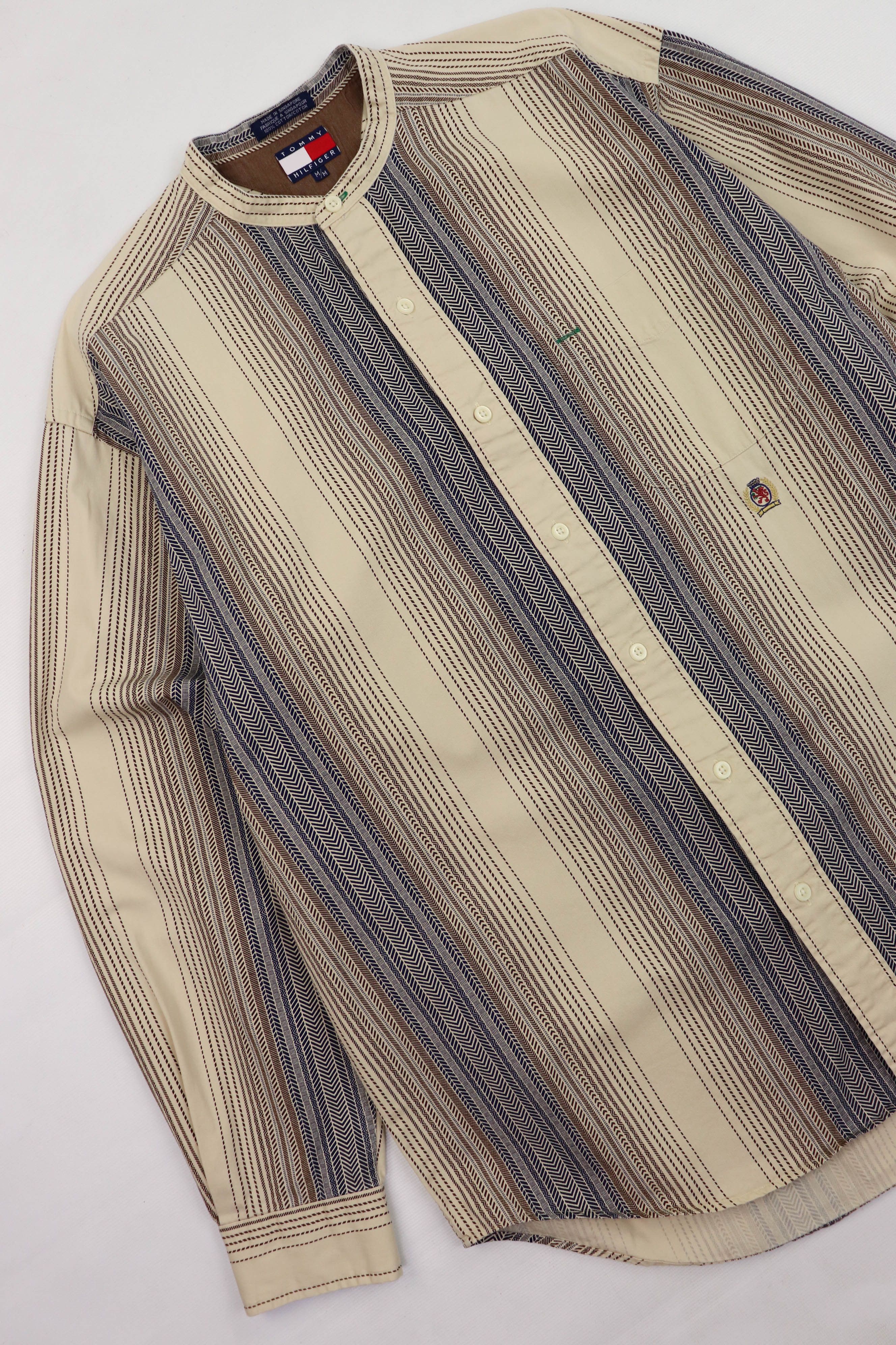 Tommy Hilfiger Tommy Hilfiger Vintage 90s Aztec Graphics Collarless Shirt Size US M / EU 48-50 / 2 - 4 Thumbnail