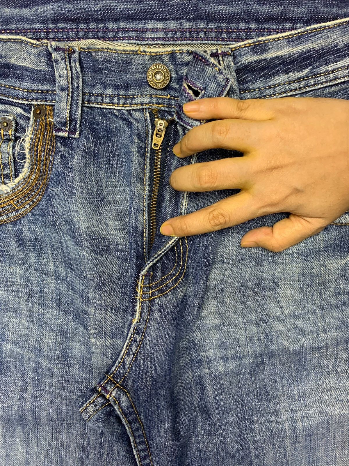 Japanese Brand × Takeo Kikuchi Vintage Japanese Takeo Kikuchi Faded Blue Wash Loose Jeans Size US 32 / EU 48 - 3 Thumbnail