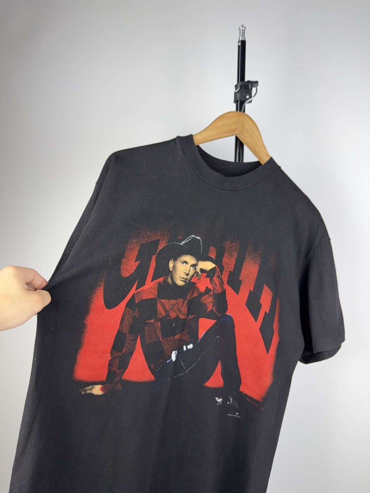Band Tees VTG 1994 Garth Brooks World Tour T-Shirt Double Sided USA Size US L / EU 52-54 / 3 - 3 Thumbnail
