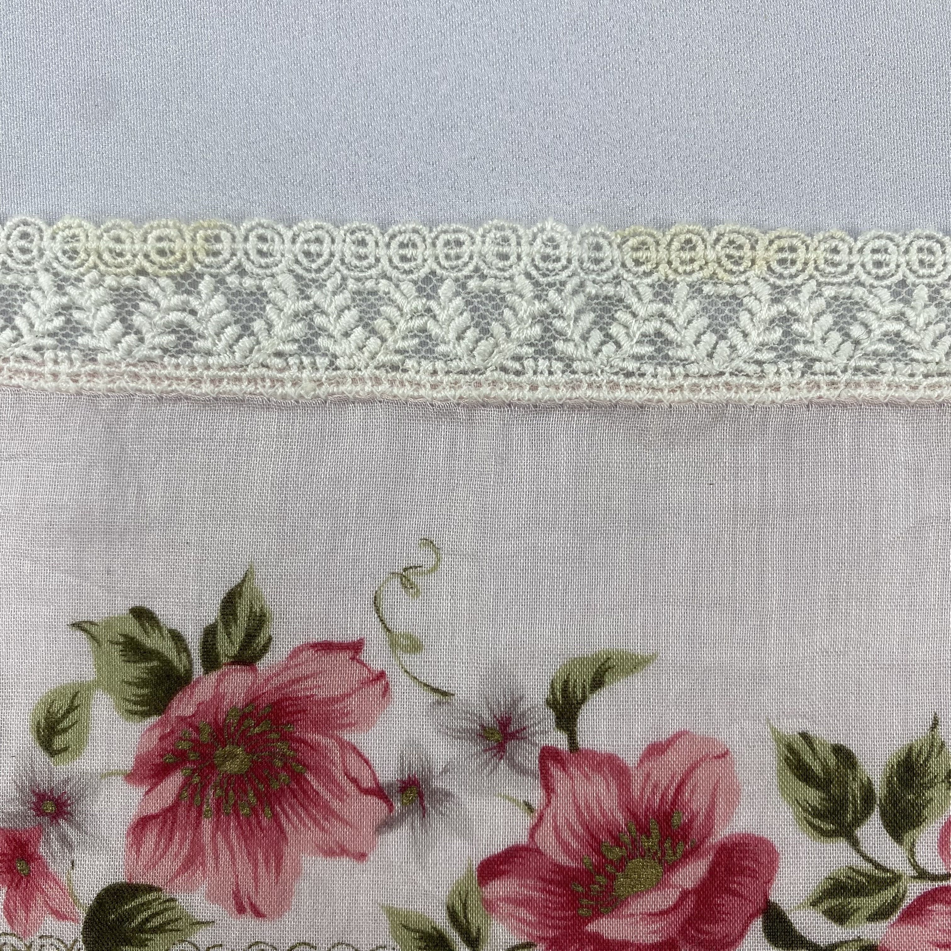 Nina Ricci Nina Ricci Handkerchief / Bandana / Neckerchief C909 Size ONE SIZE - 8 Thumbnail