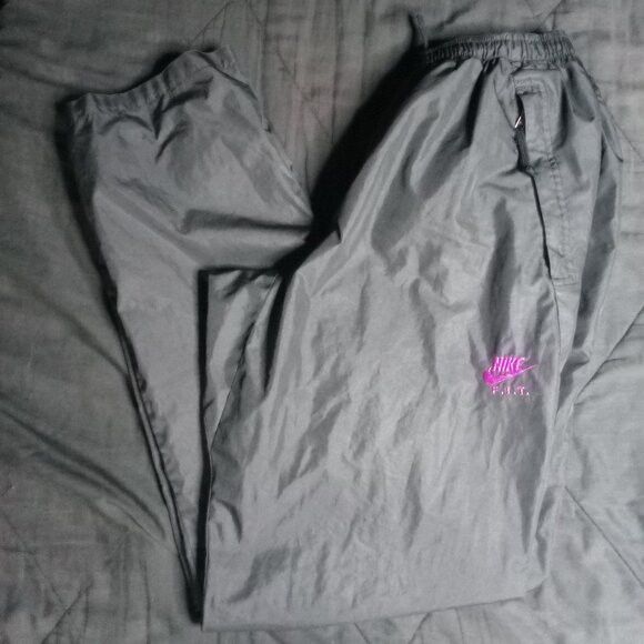 Nike ACG Vintage 90s Nike ACG Wind Pants Joggers Trainers Size US 32 / EU 48 - 1 Thumbnail