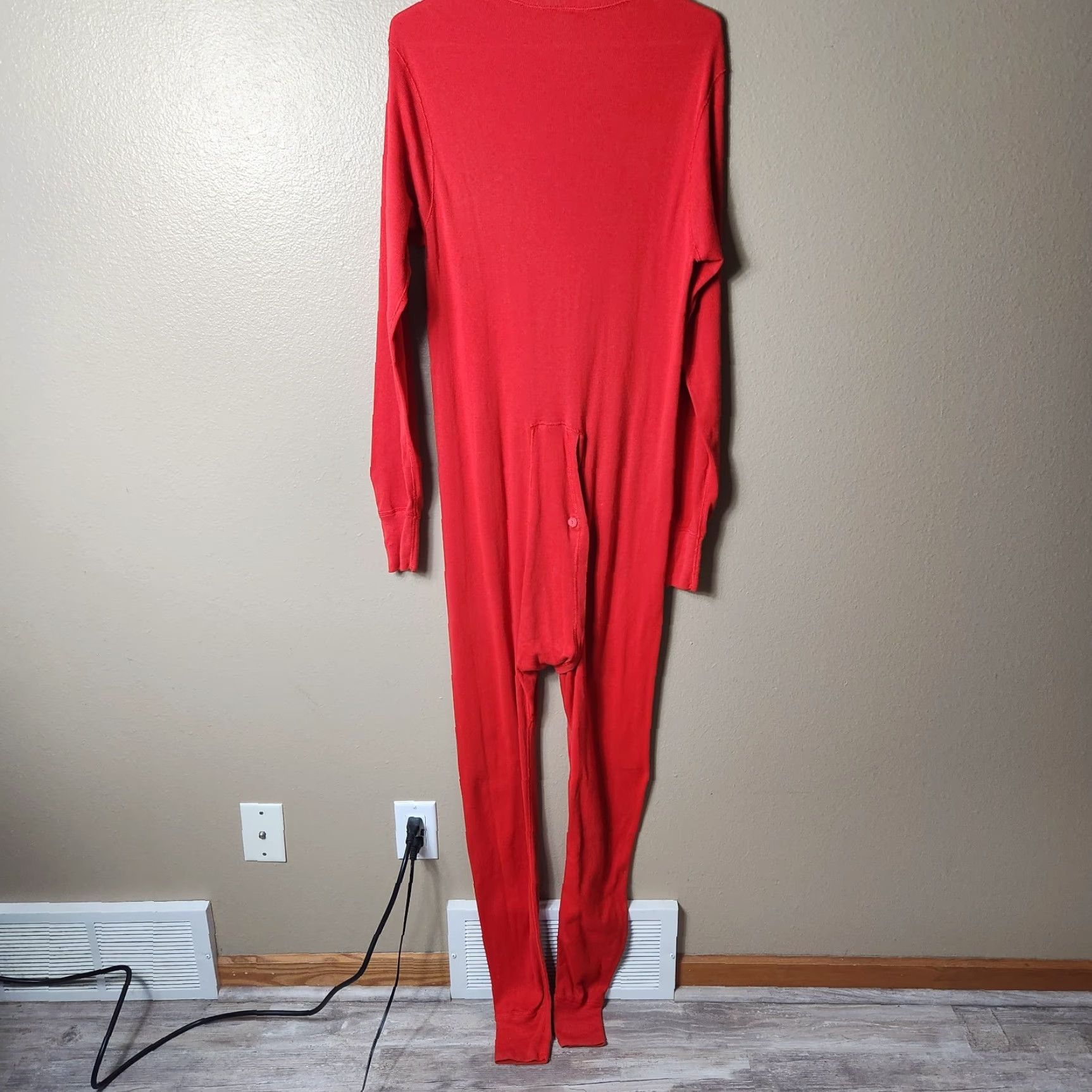 Vintage **Morgan Mills Red Cotton/Polyester Long Sleeve Union Suit |Adult Big & Tall|** User: **Morgan Mills Red Long Sleeve Union Suit |Adult Big & Tall|** Size US L / EU 52-54 / 3 - 5 Thumbnail