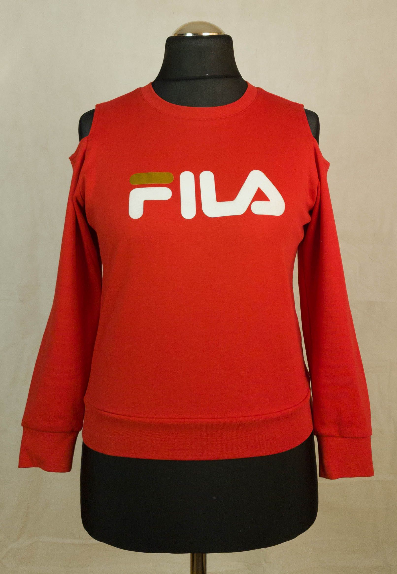 Fila Fila womens activewear top size M vgc Size M / US 6-8 / IT 42-44 - 1 Thumbnail
