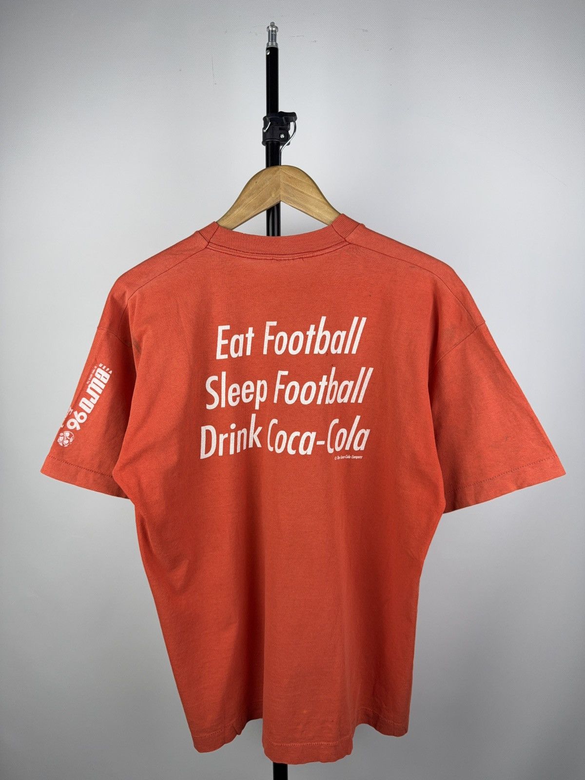 Coca Cola × UEFA × Vintage Vintage 1996 Coca-Cola Football England Euro Football Tee Size US L / EU 52-54 / 3 - 10 Thumbnail