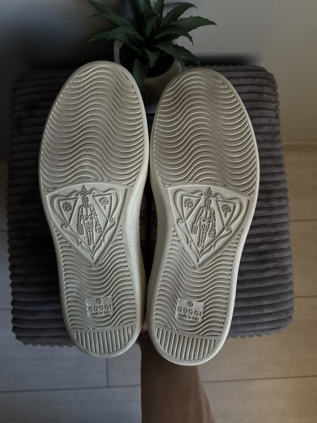 Gucci Gucci Fake Not Ace GG Monogram Sneakers Size US 6.5 / EU 39-40 - 11 Thumbnail