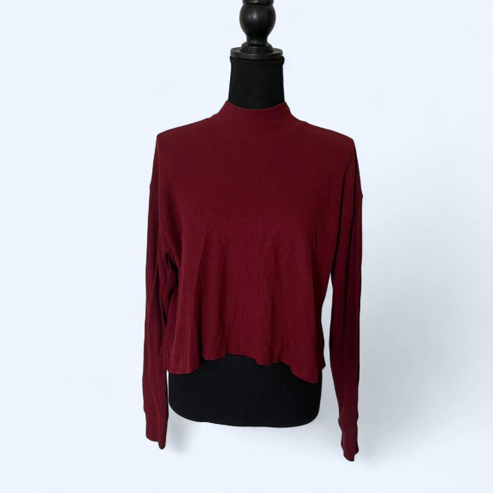 Other Burgundy Hollister Co. cropped boyfriend turtleneck sweater Size XXS / US 00 / IT 34 - 1 Thumbnail
