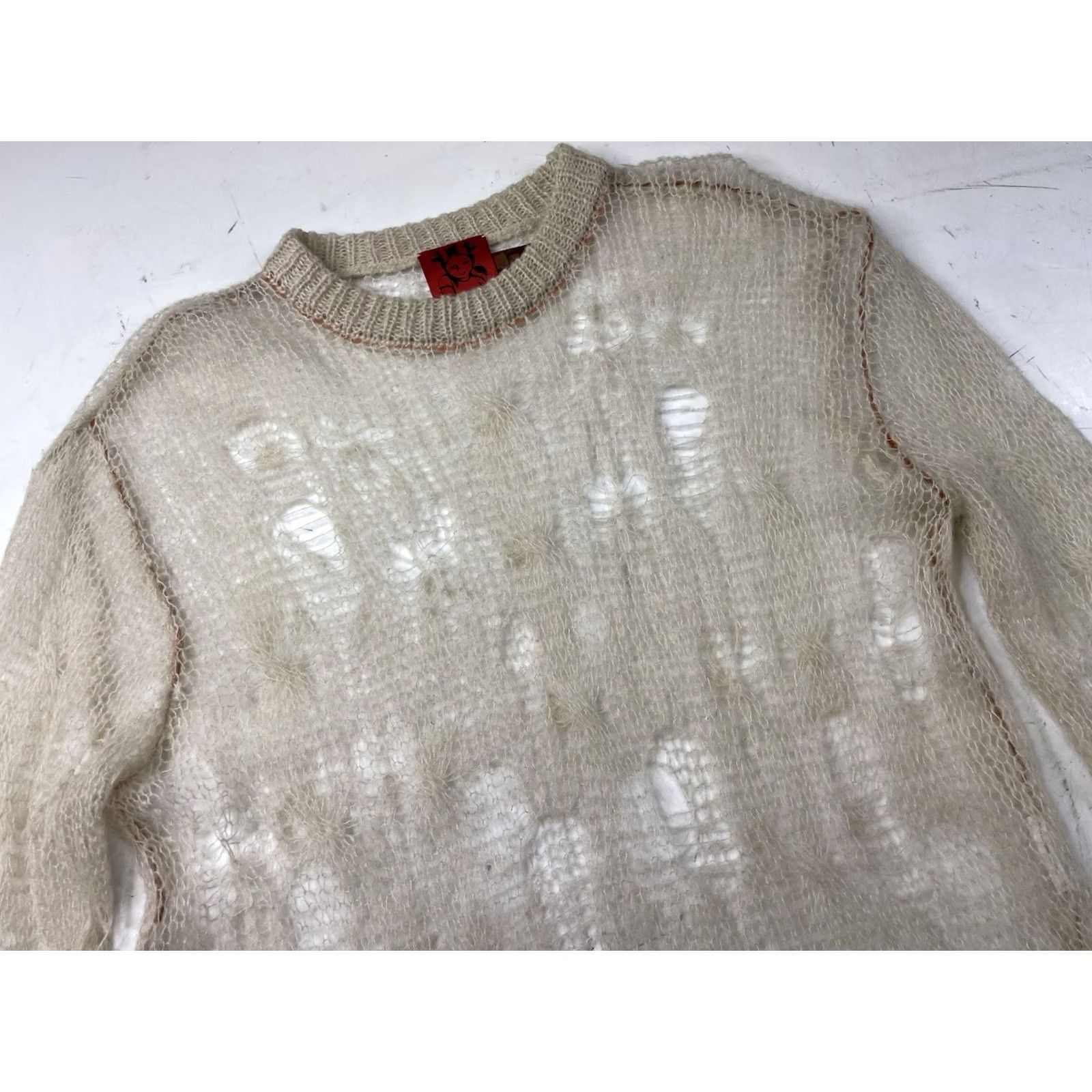 Marc Jacobs Heaven by Marc Jacobs x Deftones Sweater Unisex Adults M Crew Neck Ivory Grunge Ultra Rare Collab Women’s Medium Size M / US 6-8 / IT 42-44 - 2 Thumbnail