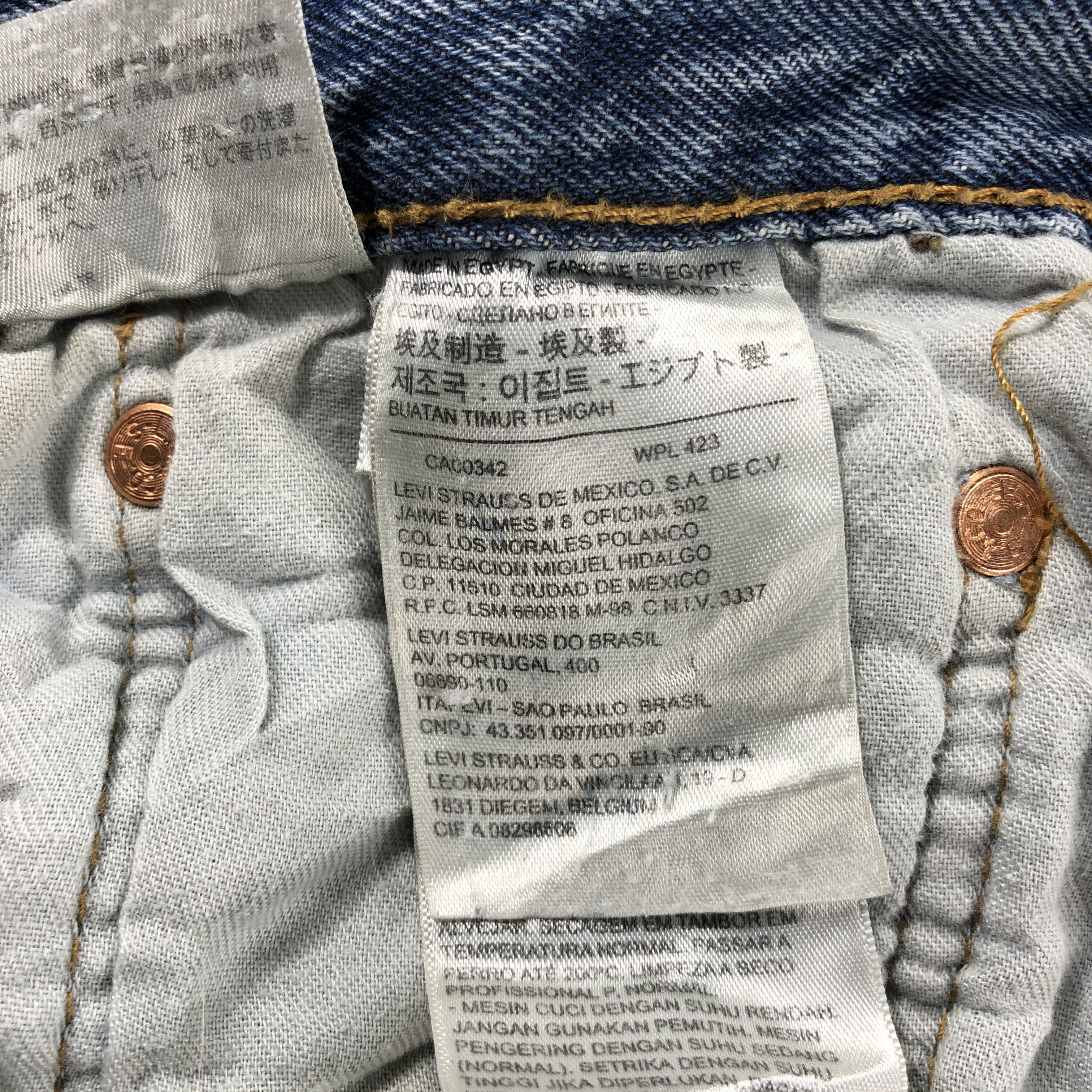 Levi's Vintage Blue Wash Levis 501 Jeans-J2669 Size US 31 - 14 Thumbnail