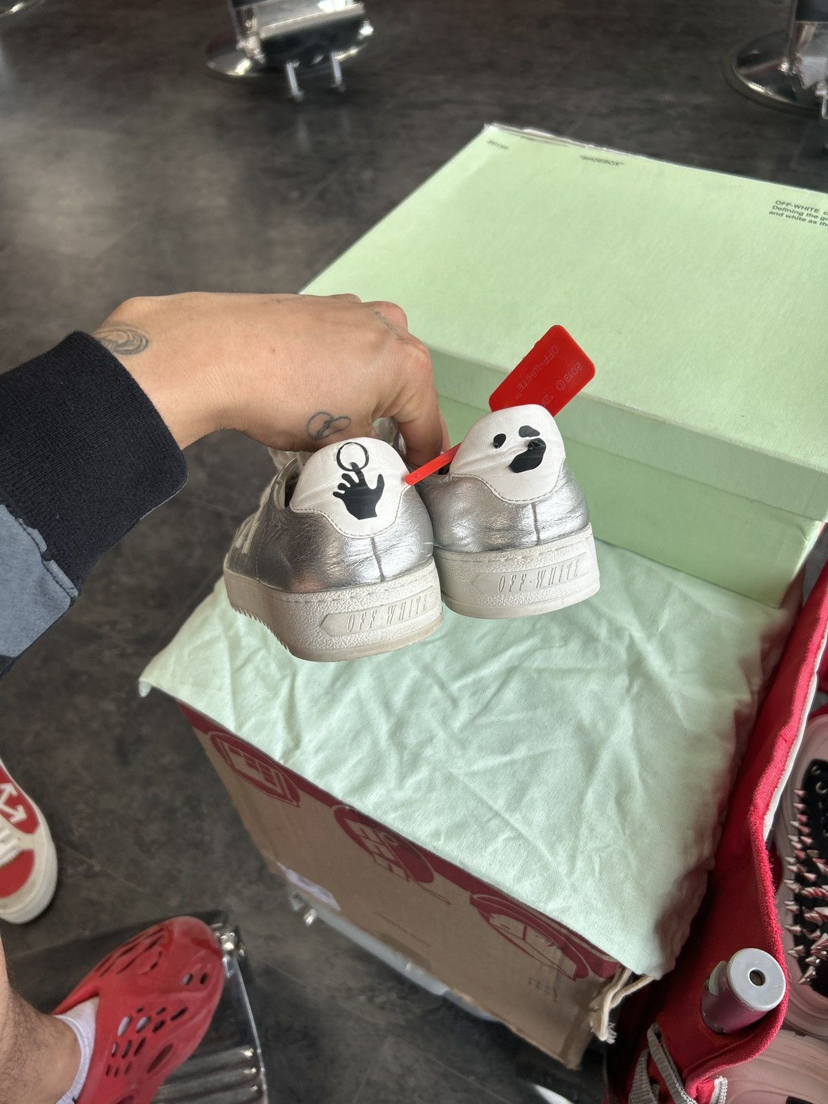 Off-White Off white silver lows Size US 8 / IT 38 - 4 Thumbnail