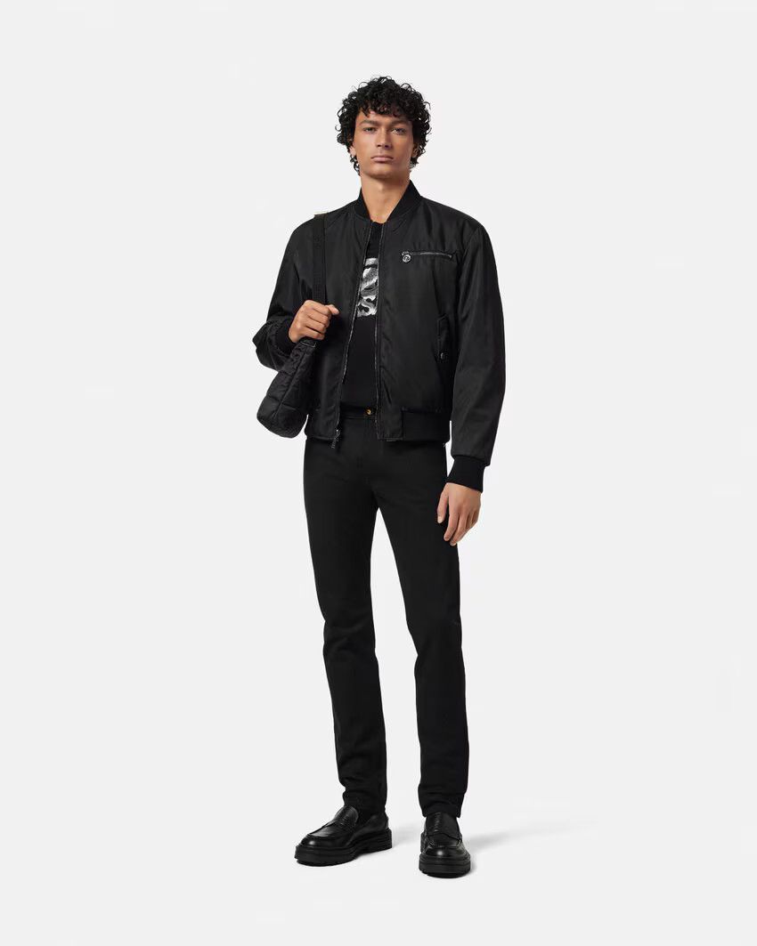 Versace o1s22i1n0125 Crewneck T-Shirt in Black Size US S / EU 44-46 / 1 - 2 Thumbnail