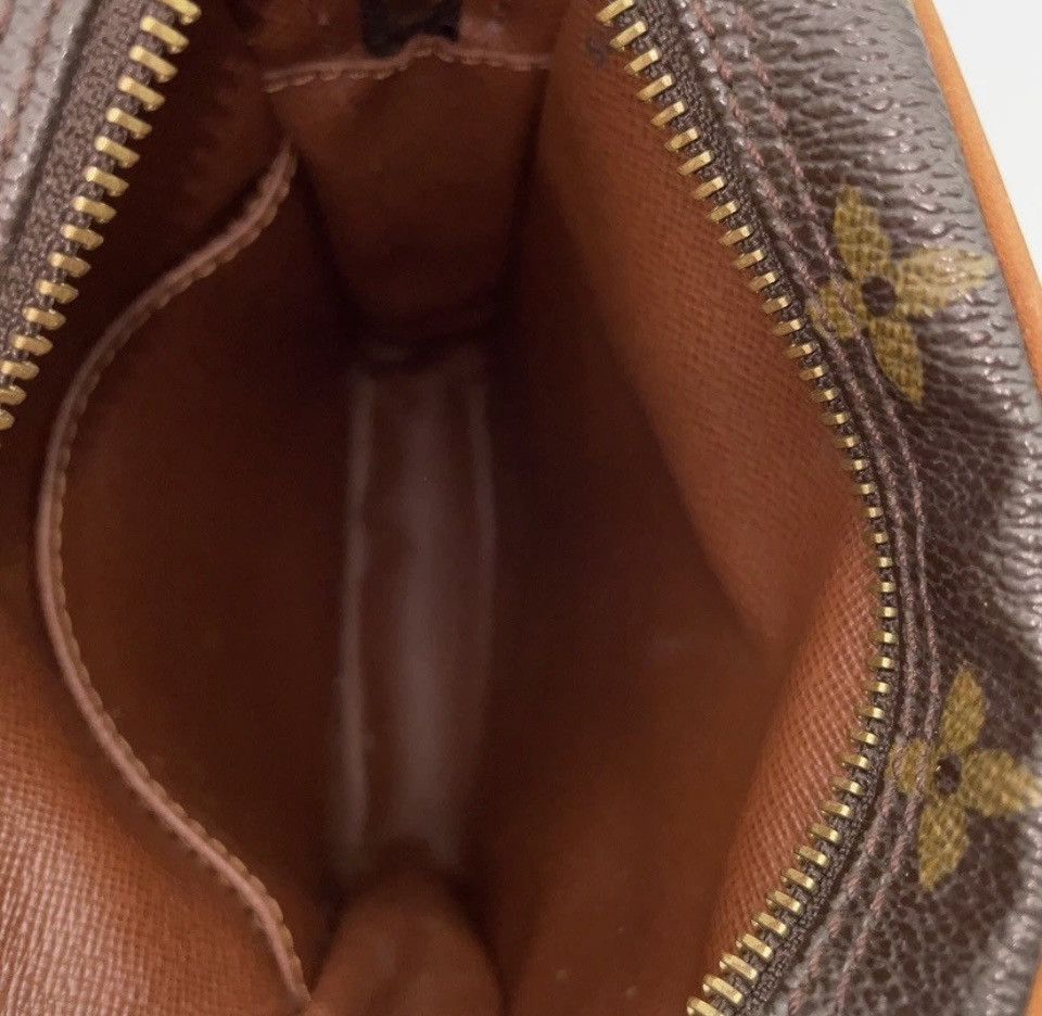 Louis Vuitton LV Danube Monogram Crossbody Size ONE SIZE - 14 Thumbnail
