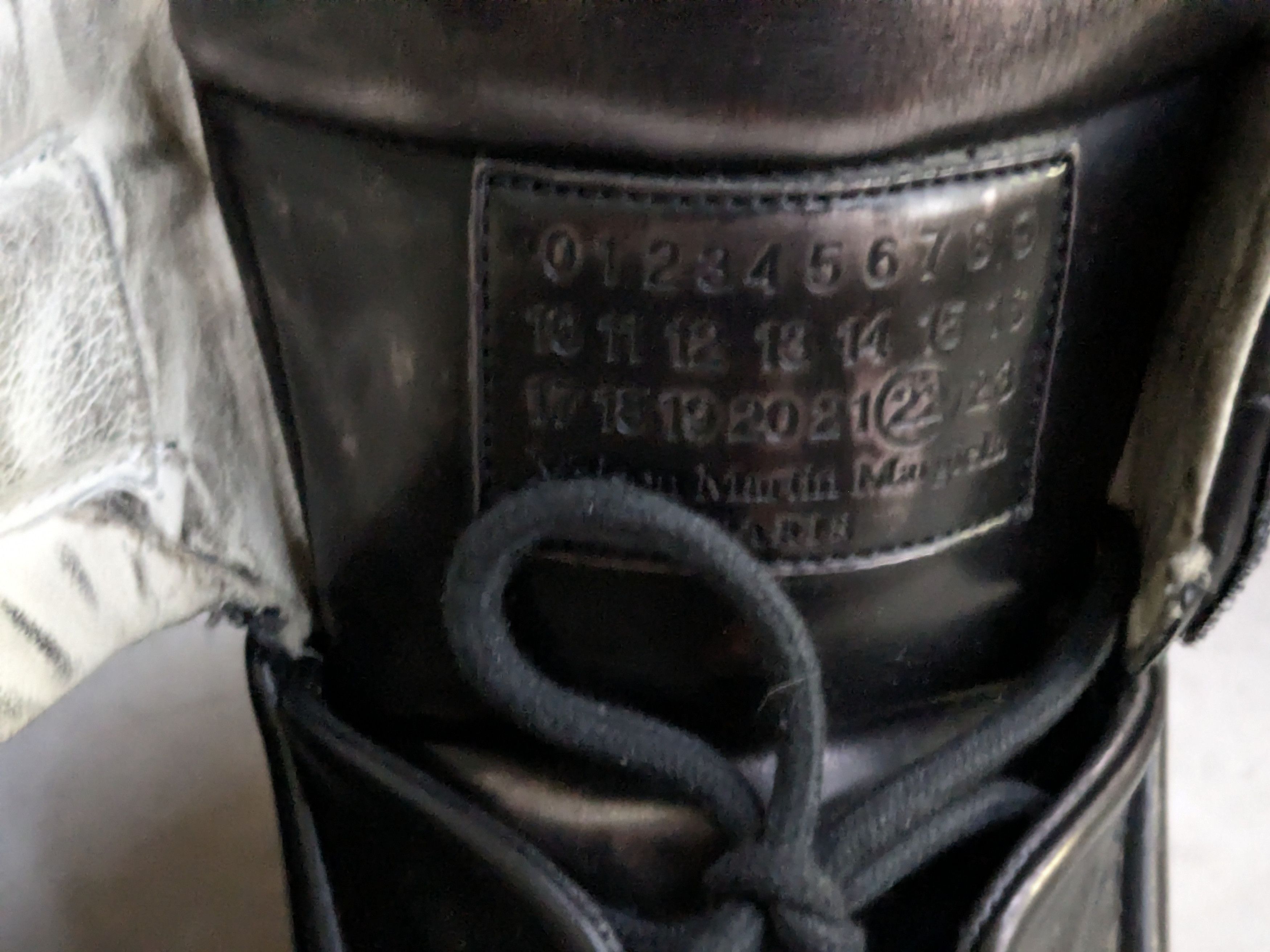 Maison Margiela Maison Margiela Future 9 42 High Tops Leather Gum Size US 9 / EU 42 - 3 Thumbnail