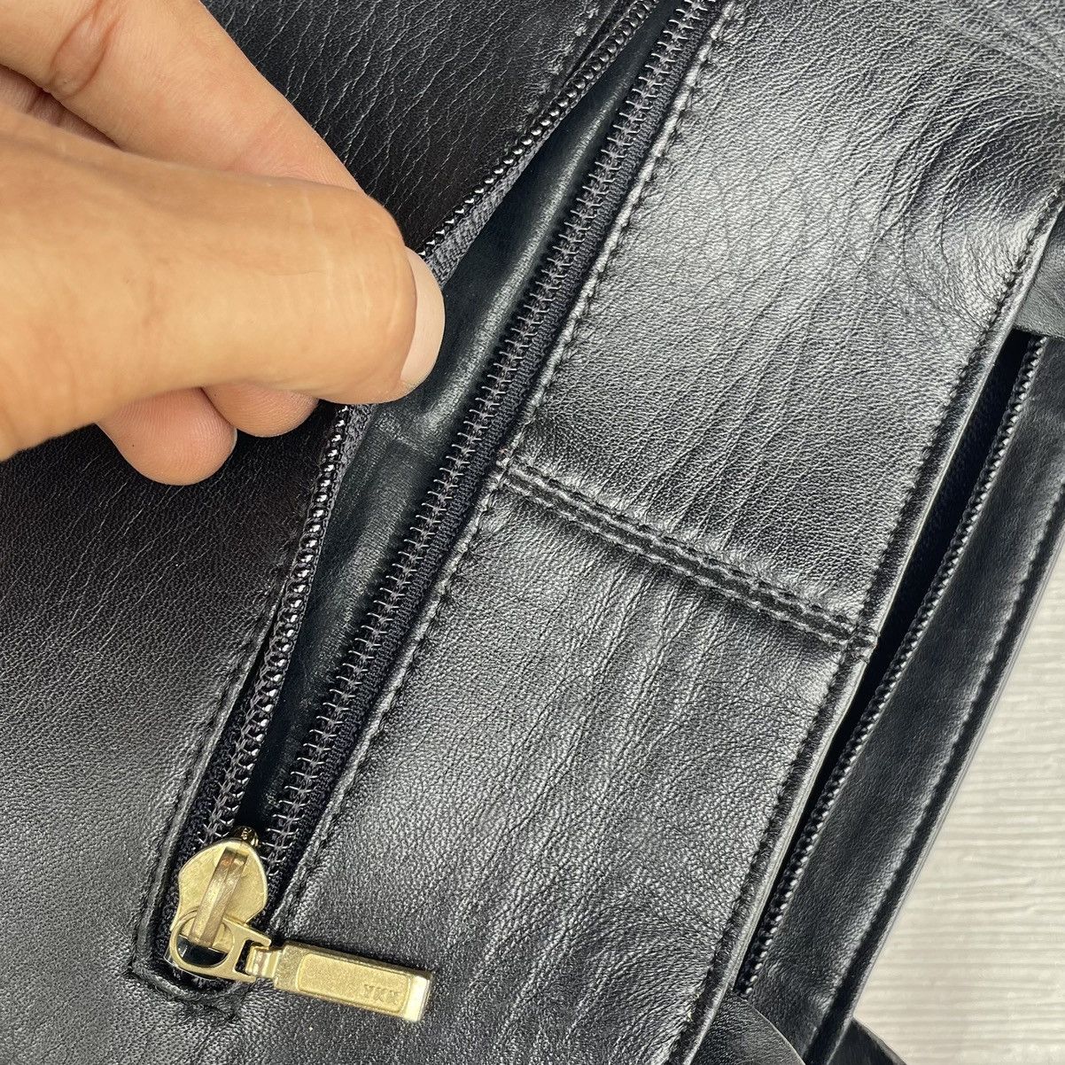 Leather × Vintage Roseate Black Leather Tote Size ONE SIZE - 8 Thumbnail