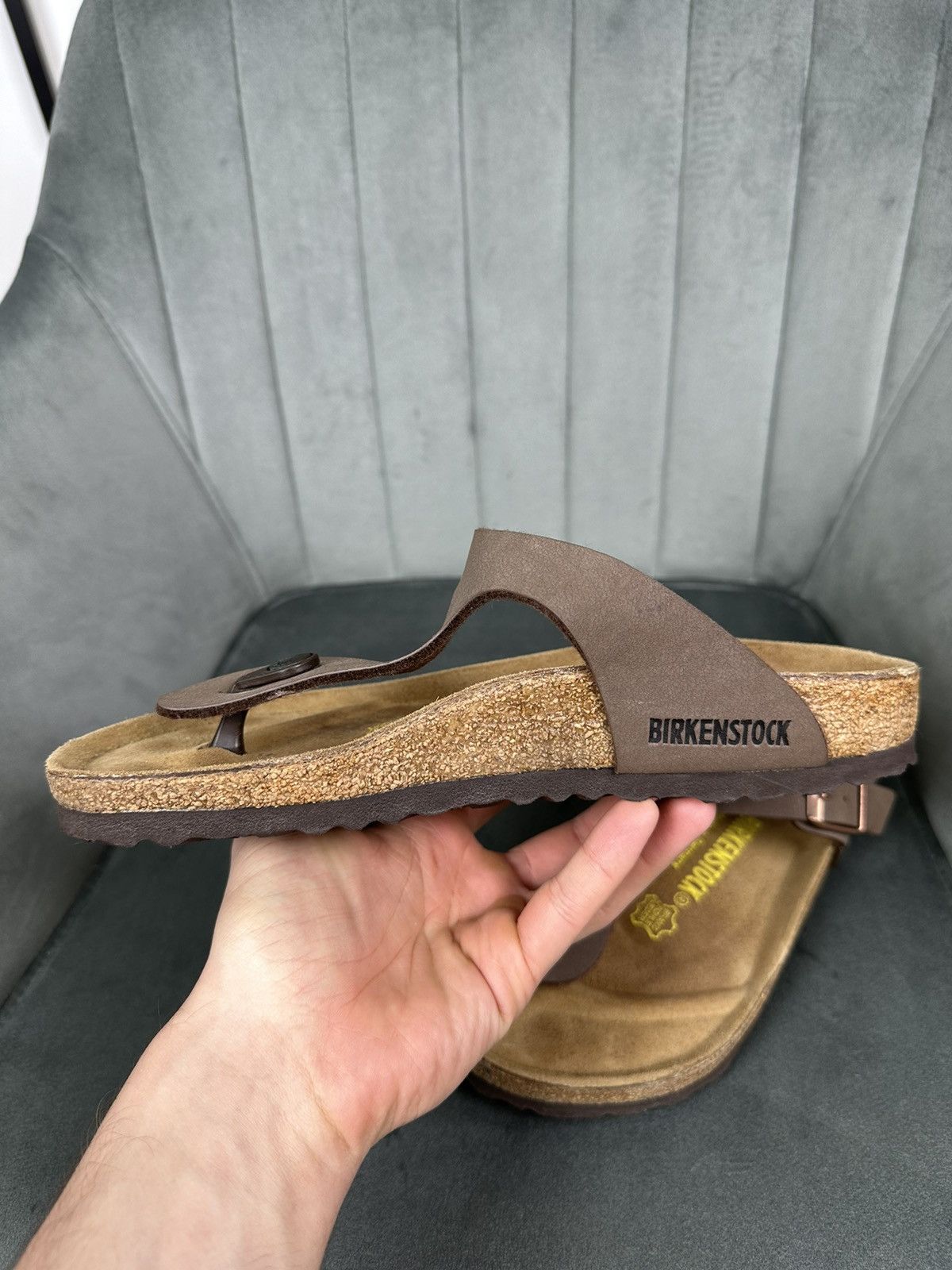 Birkenstock Birkenstock Gizeh Moca Birko-flor Women’s Brown size 38 Size US 8 / IT 38 - 7 Thumbnail