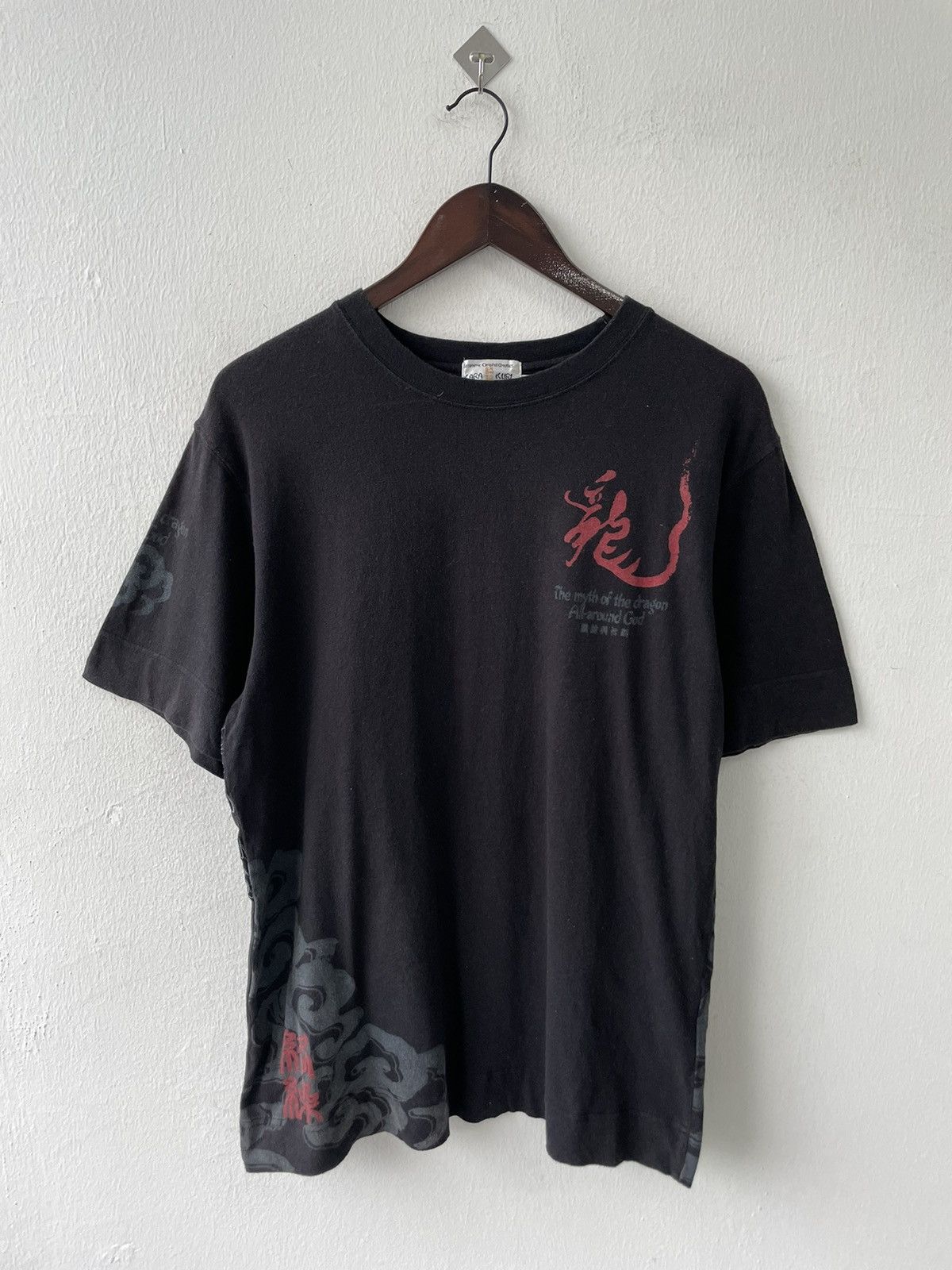 Japanese Brand Vintage Karakuri Tamashi Japan Dragon Embroidery Tshirt Size US L / EU 52-54 / 3 - 3 Thumbnail