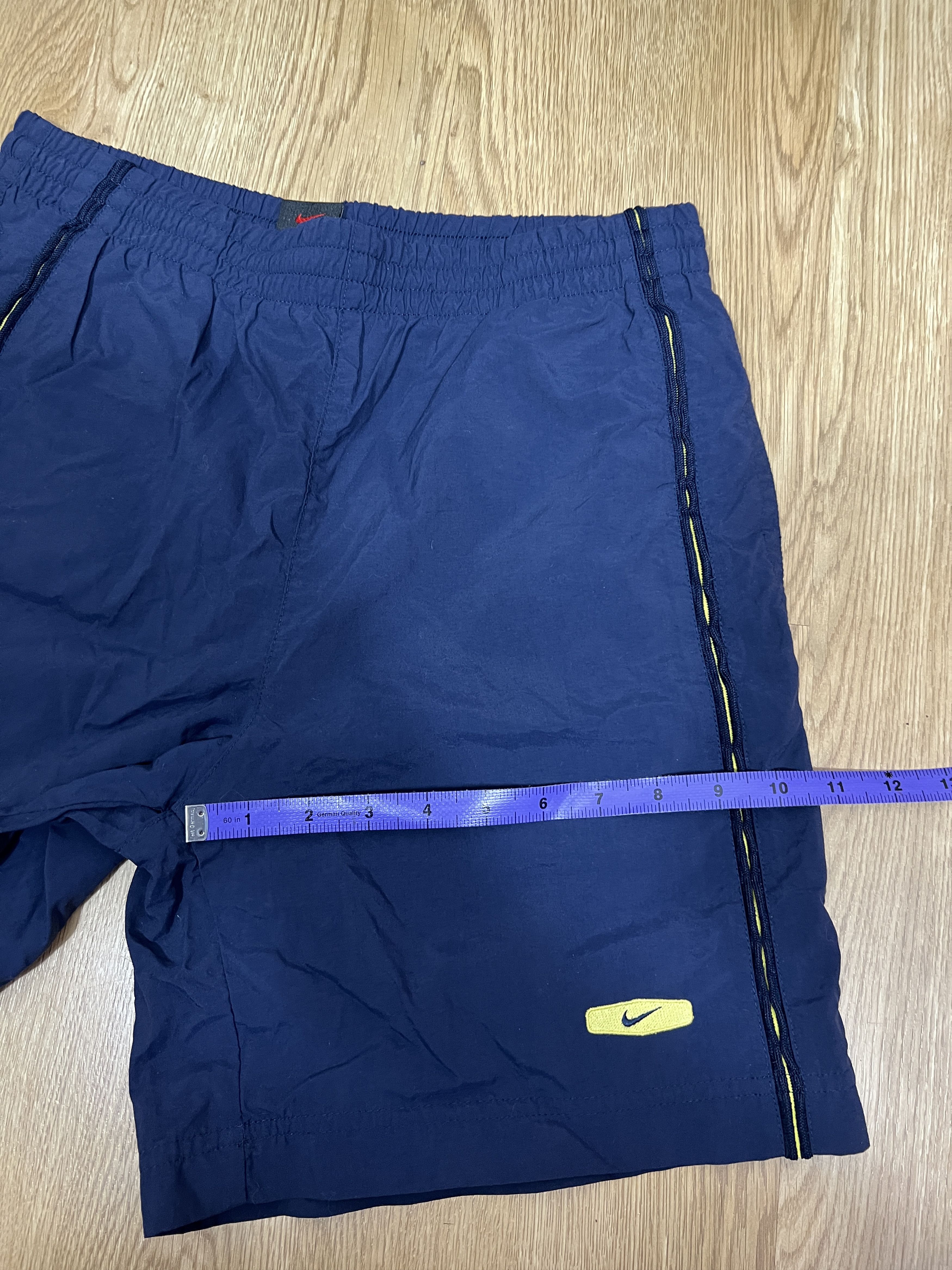 Nike × Vintage VINTAGE NIKE SWOOSH SHORTS 90S Size US 28 / EU 44 - 7 Thumbnail