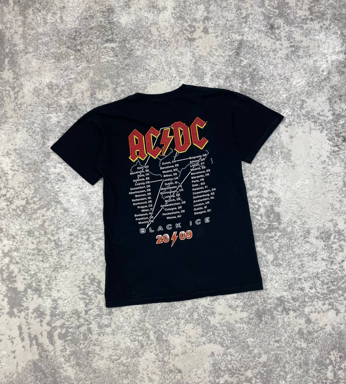 AC/DC Vintage AC/DC 2009 European Tour Black Ice Shirt Concert Size US S / EU 44-46 / 1 - 3 Thumbnail