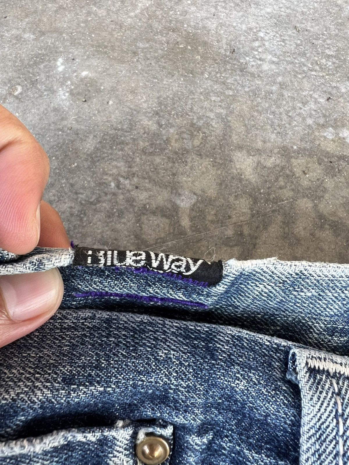 Japanese Brand 💥FLARE💥VINTAGE 90’S STYLE BLUE WAY DISTRESS JEANS VERY RARE Size US 31 - 10 Thumbnail
