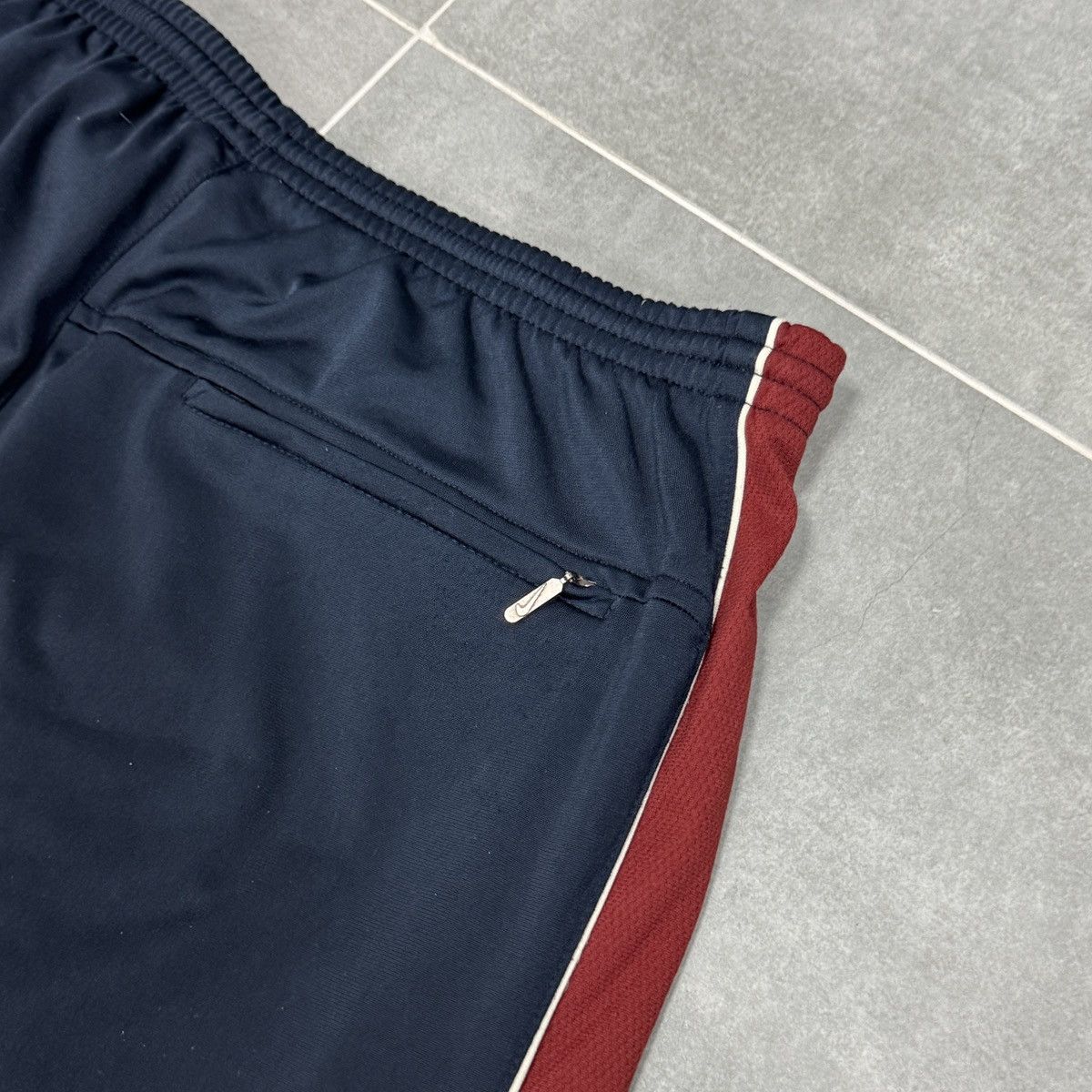 Nike × Vintage Vintage Nike Track Suit Set Pants Jacket Size XL Size US XL / EU 56 / 4 - 25 Thumbnail