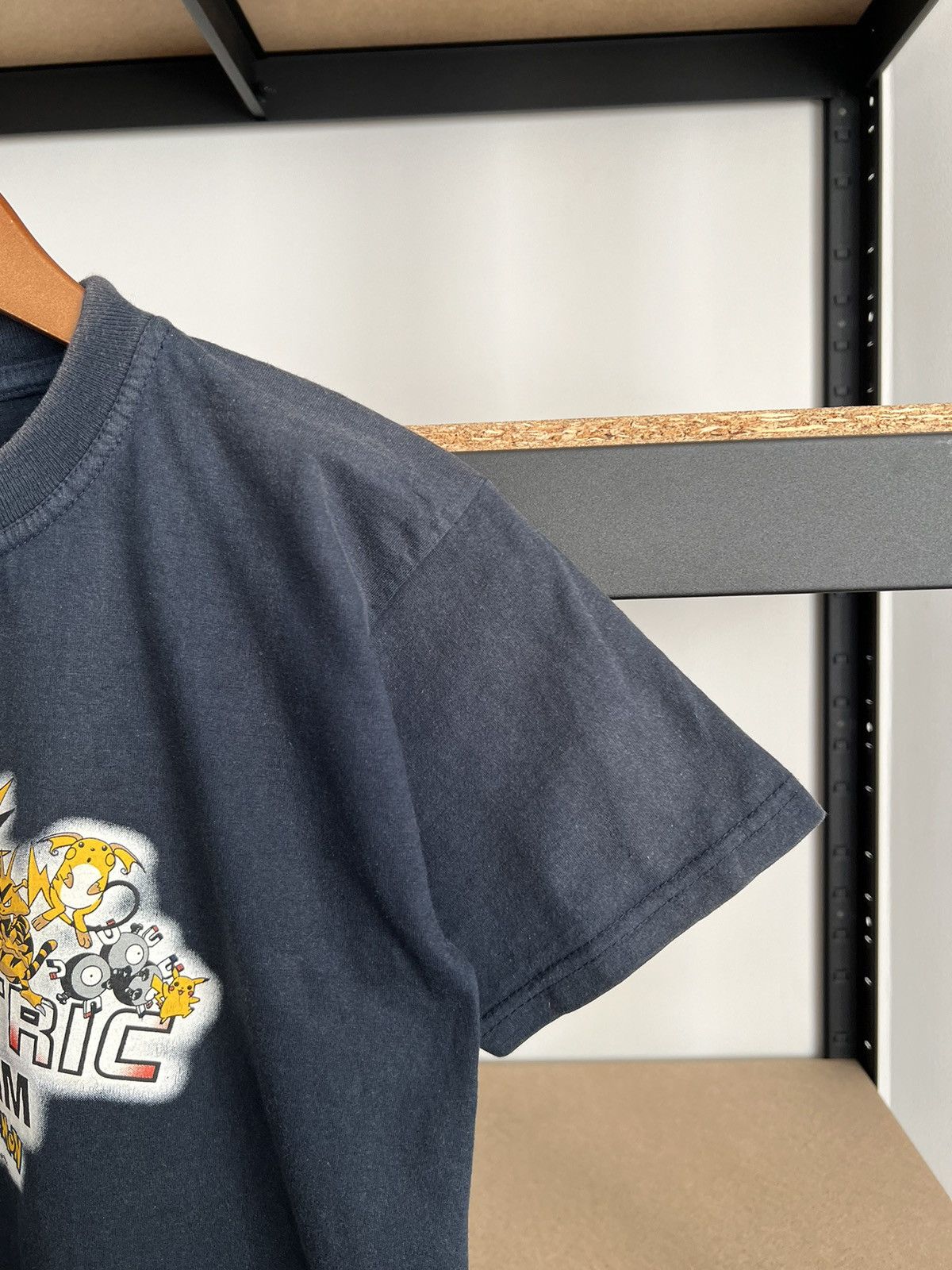 Vintage Vintage 2000 Pokemon Electric Team Nintendo Cartoon T-shirt Size US XS / EU 42 / 0 - 14 Thumbnail