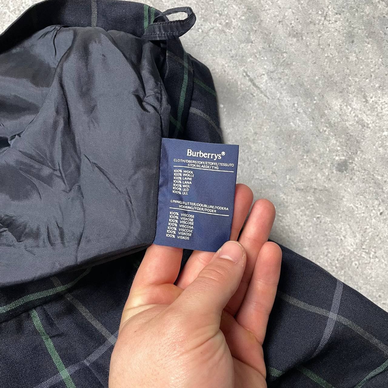 Burberry × Vintage Vintage 90s Burberrys Midi Checked Skirt Women’s Blue Size 27" / US 4 / IT 40 - 13 Thumbnail