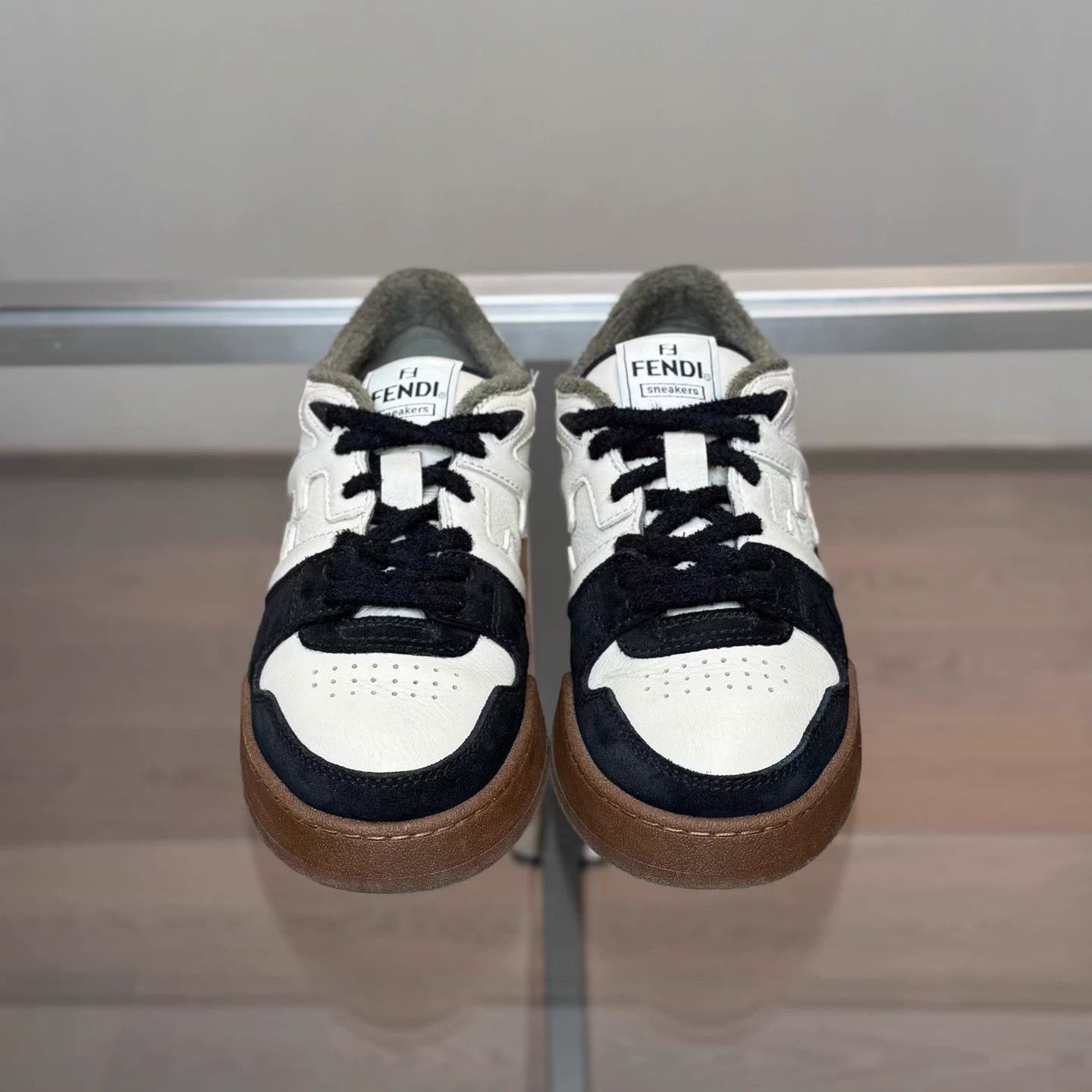 Fendi FENDI Match Black/White/Brown UK5 (39) 99 Size US 8 / IT 38 - 2 Thumbnail