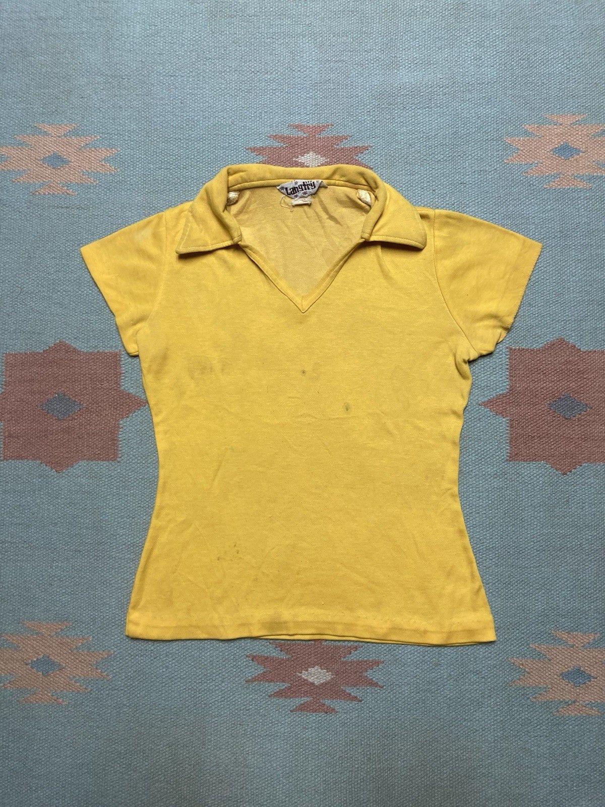 Vintage Vintage 70s polo shirt open neck women’s medium? Baby tee Size M / US 6-8 / IT 42-44 - 1 Thumbnail
