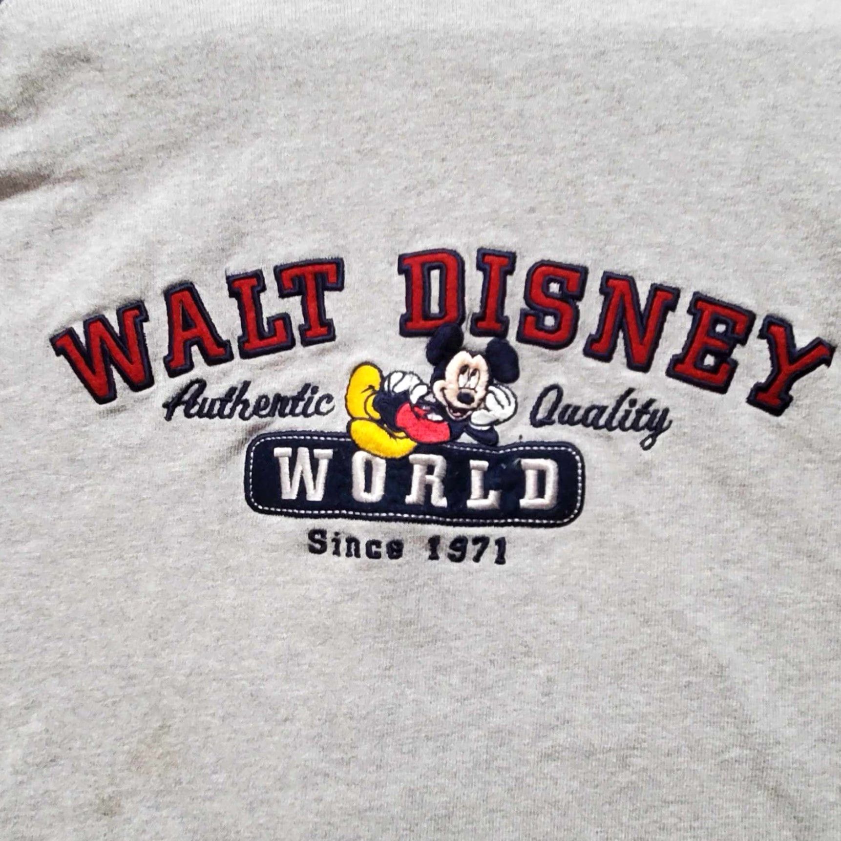 Disney VINTAGE Disney Mickey Mouse T-Shirt Mens M Gray Embroidered Raglan Crew Neck 3/4 Sleeve Size US M / EU 48-50 / 2 - 2 Thumbnail