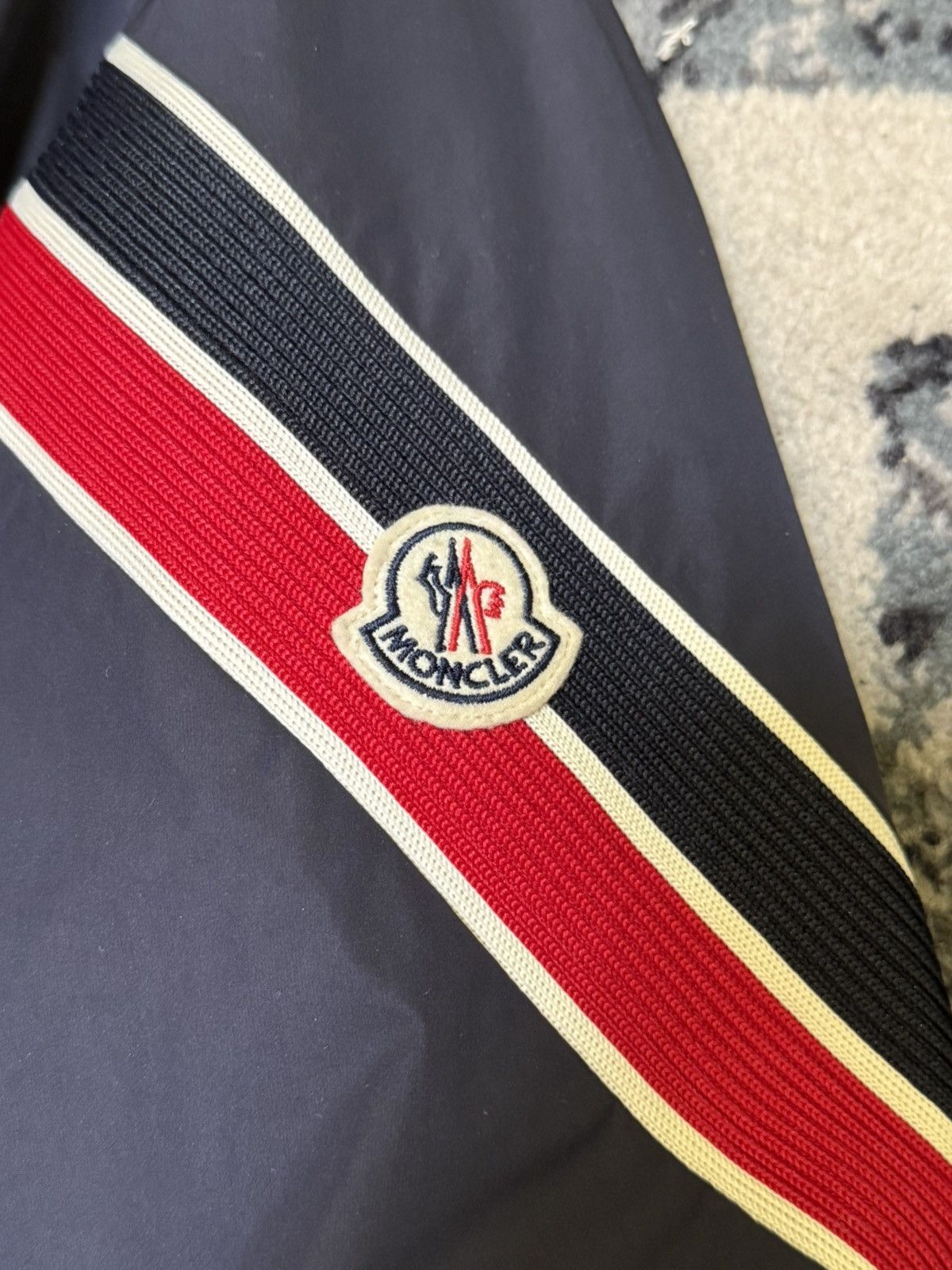 Moncler Moncler Claut Giubboto Windbreaker Jacket Size US M / EU 48-50 / 2 - 2 Thumbnail