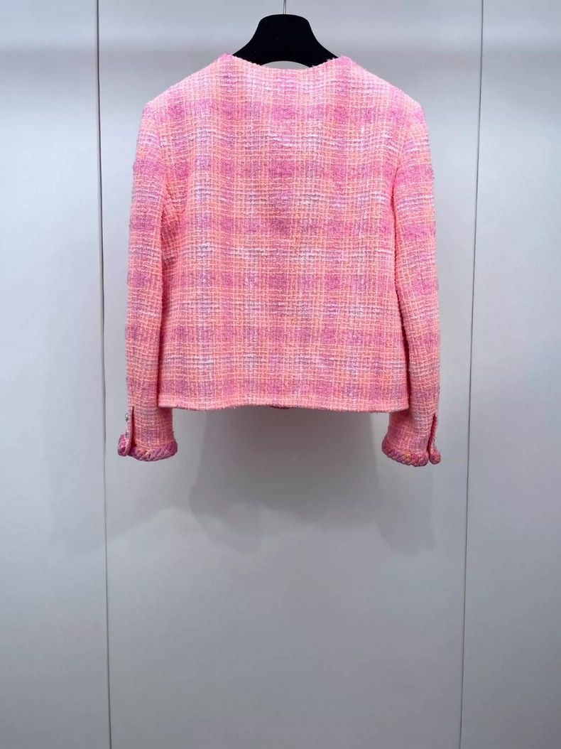 Chanel Chanel 24C early spring vacation series pink jacket 2504-Ne Size XS / US 0-2 / IT 36-38 - 2 Thumbnail
