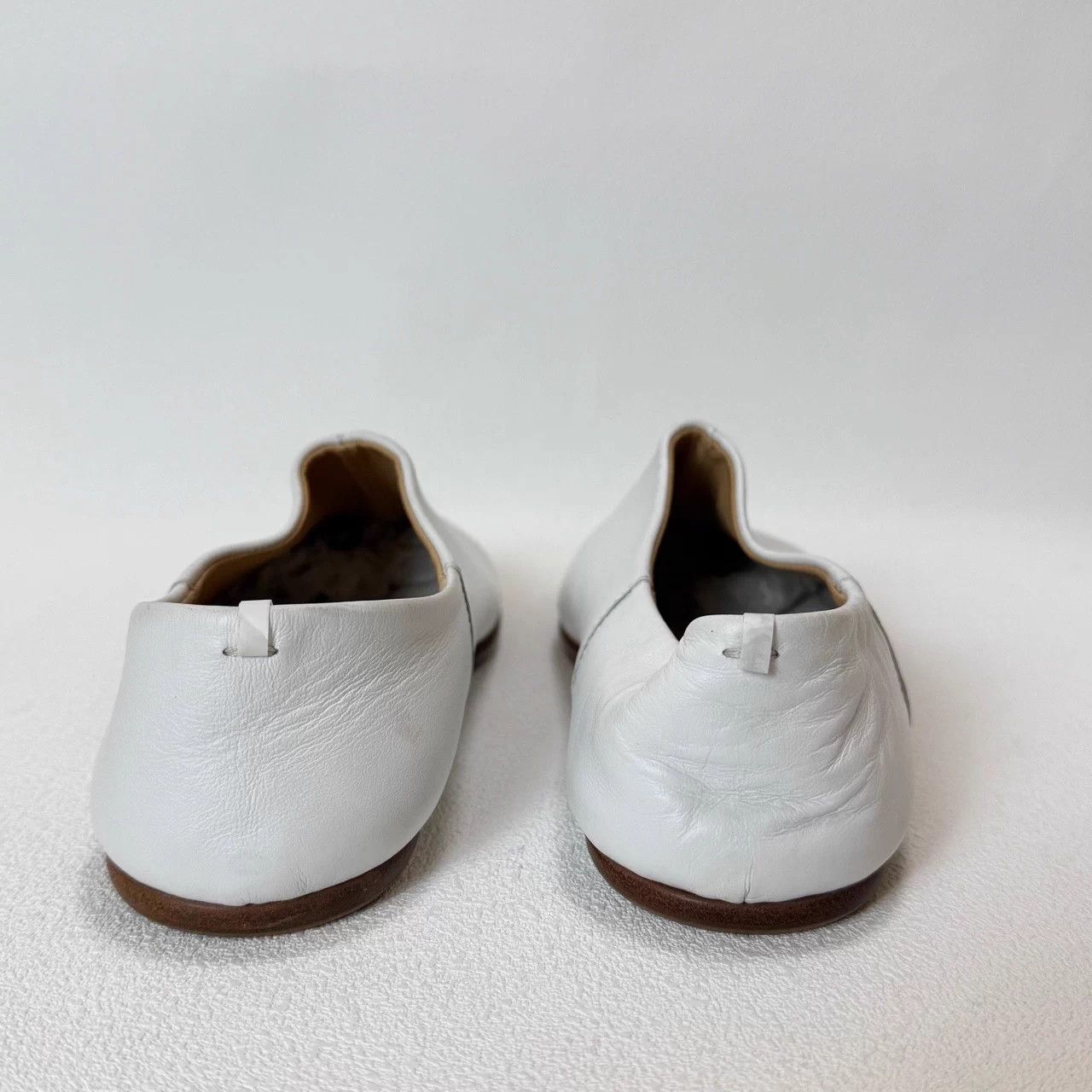 Maison Margiela Brand new size 36 Maison Margiela Tabi slip-on shoes Size US 6 / IT 36 - 2 Thumbnail