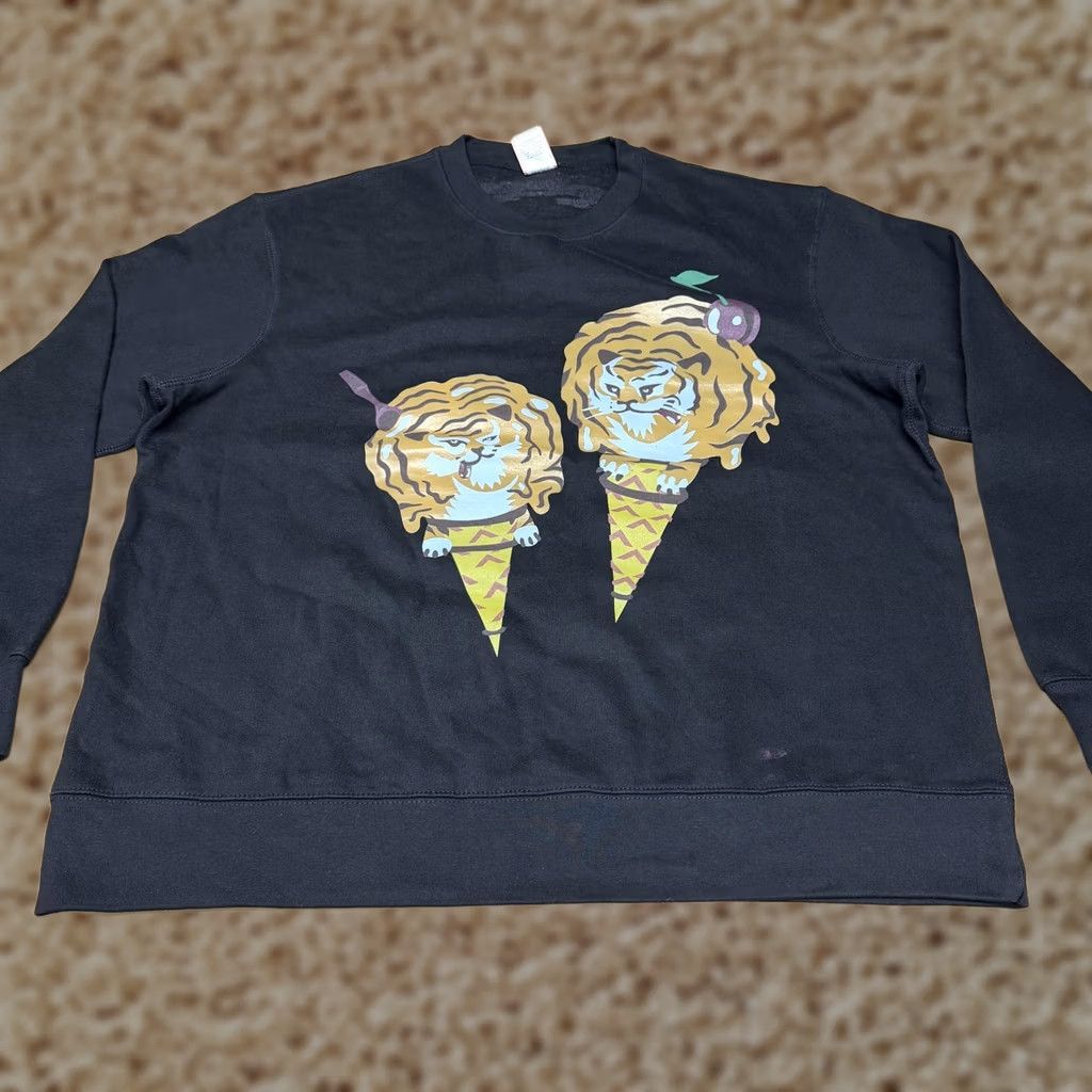 Vintage Icecream Sweatshirt Mens 2XL Black Tiger Ice Cream Cones Graphic Fleece Pullover Size US XXL / EU 58 / 5 - 1 Thumbnail