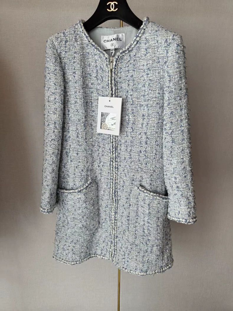 Chanel Chanel Tweed Long Sleeve Coat Size US S / EU 44-46 / 1 - 1 Thumbnail