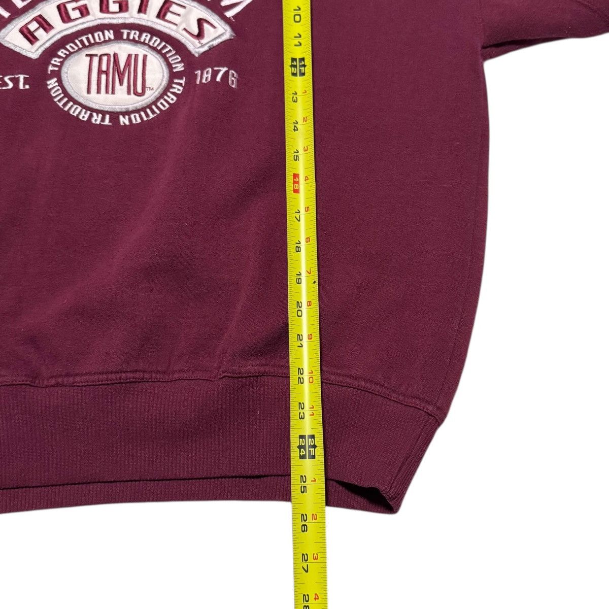 Vintage Vintage 90s Texas A&M Aggies Maroon Sweatshirt Men's M FLAWS Size US M / EU 48-50 / 2 - 7 Thumbnail