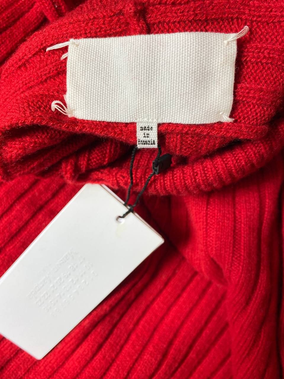 Maison Margiela Maison Margiela Distressed Wool Mid Dress Knit Red Size S / US 4 / IT 40 - 6 Thumbnail