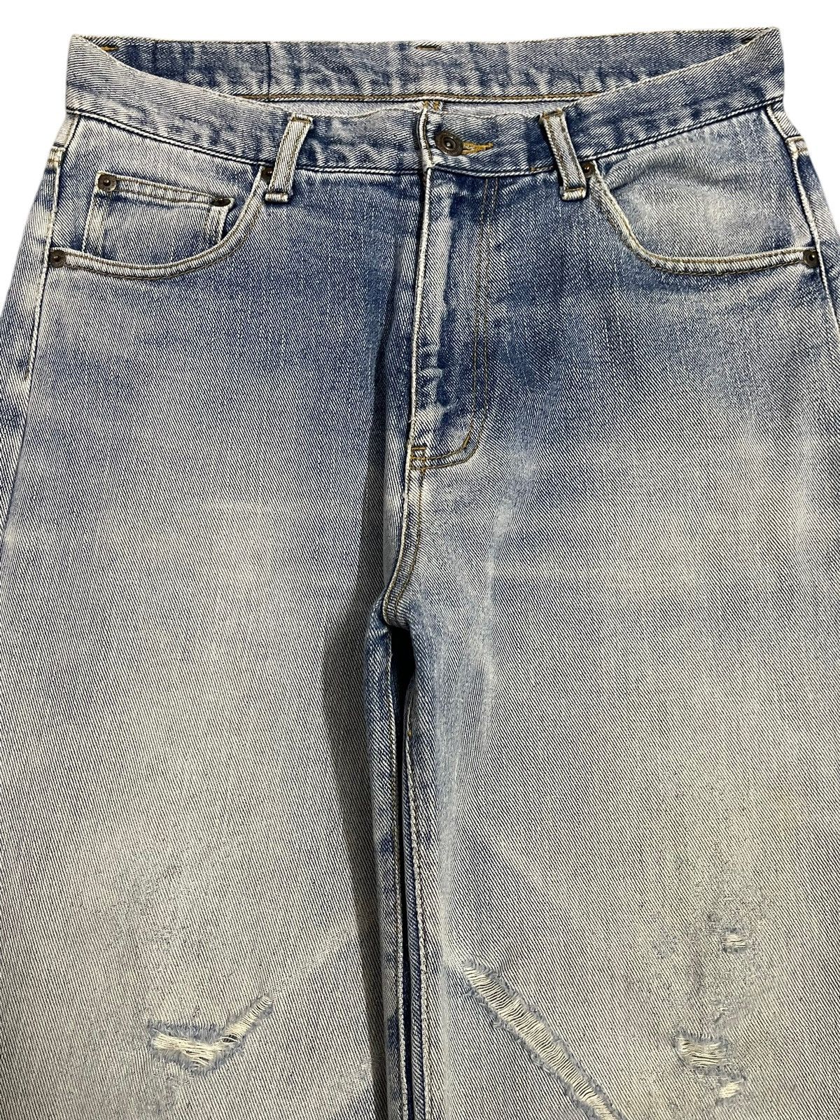 Denime Vintage Japanese Brand Blue Faded Wash Distress Baggy Jeans Size US 30 / EU 46 - 3 Thumbnail