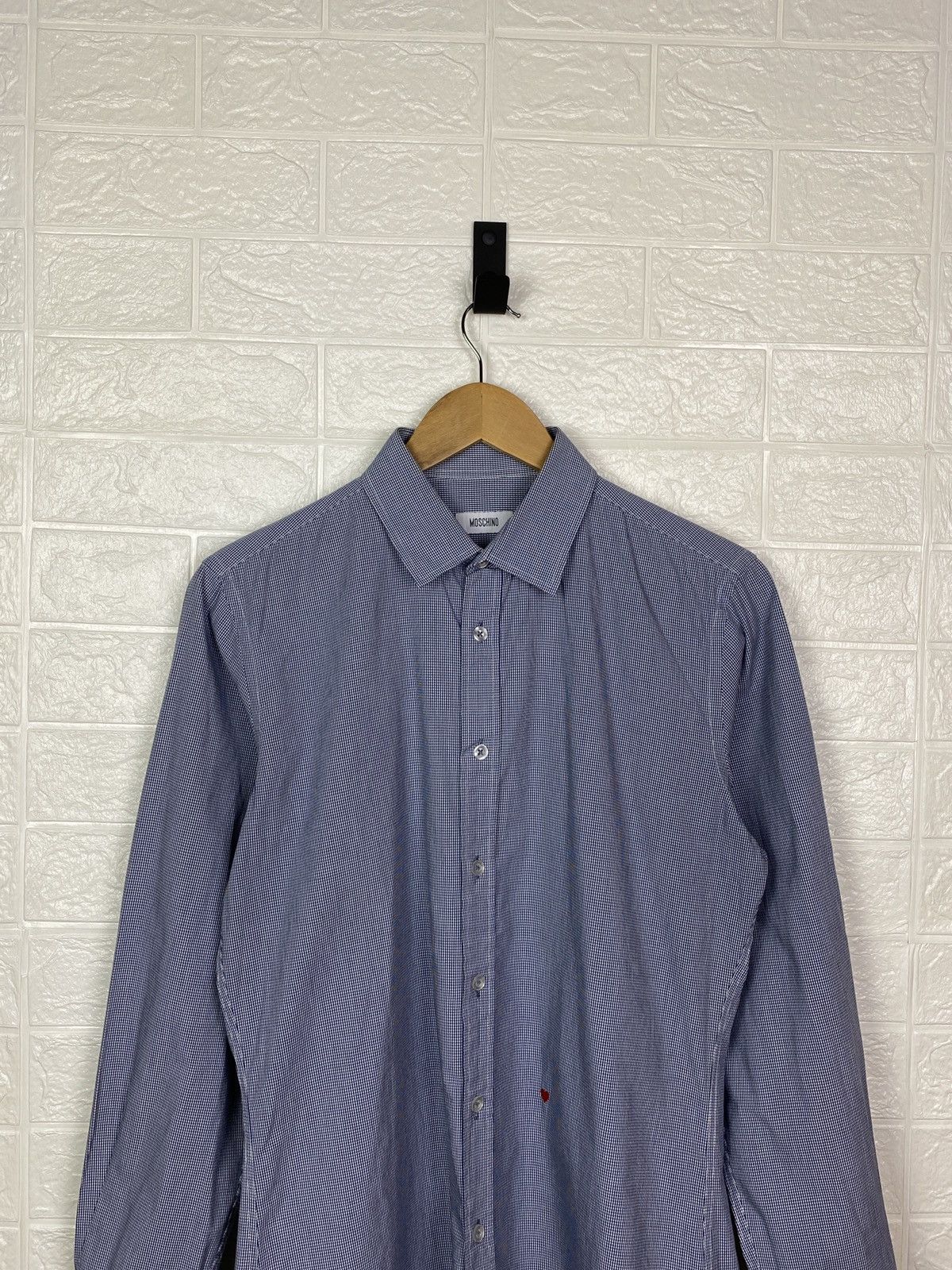 Moschino MOSCHINO BLUE BENGAL STRIPE HEART SHIRT Size US M / EU 48-50 / 2 - 3 Thumbnail
