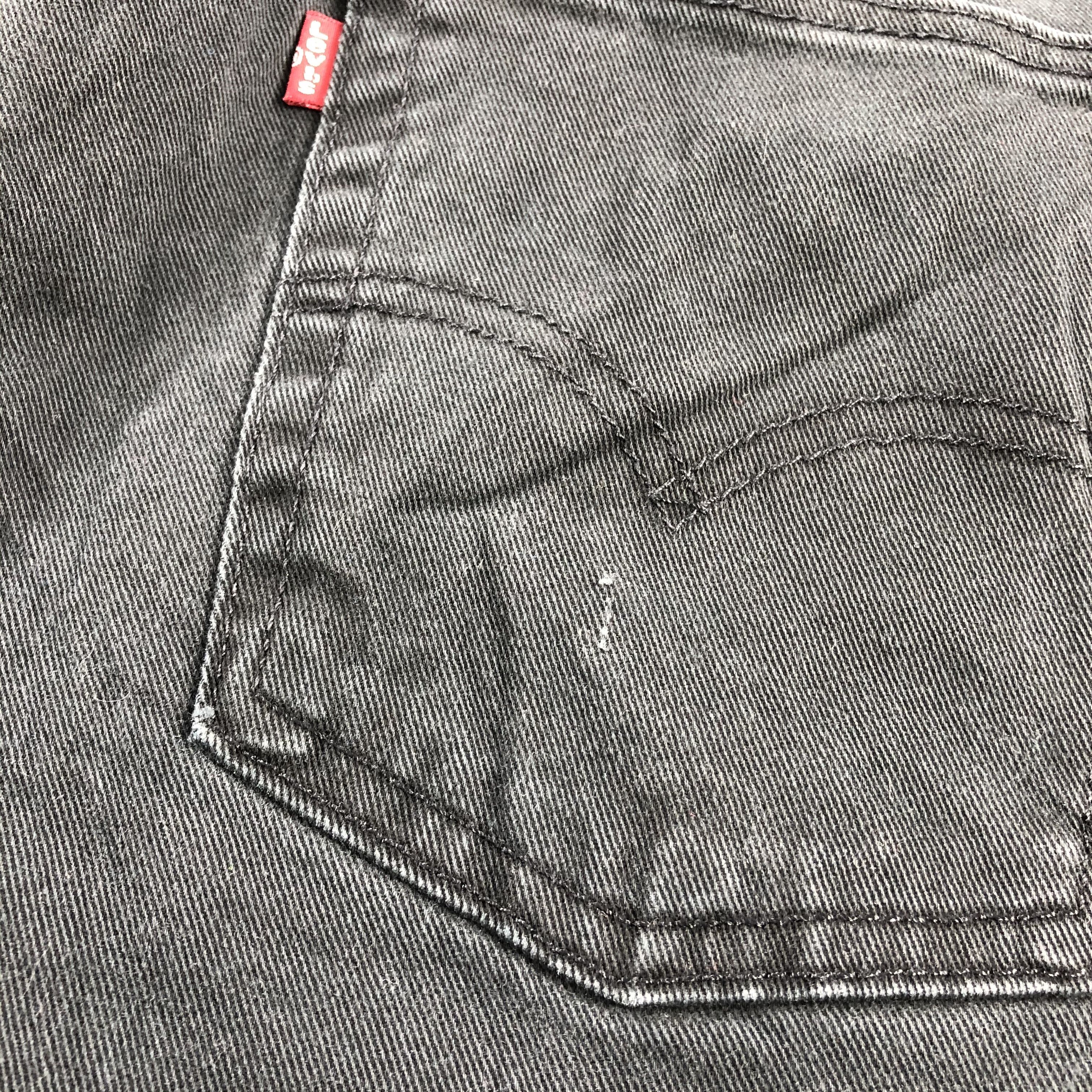 Levi's Levis 513 Jeans Distress Black Denim KJ979 Size US 33 - 10 Thumbnail