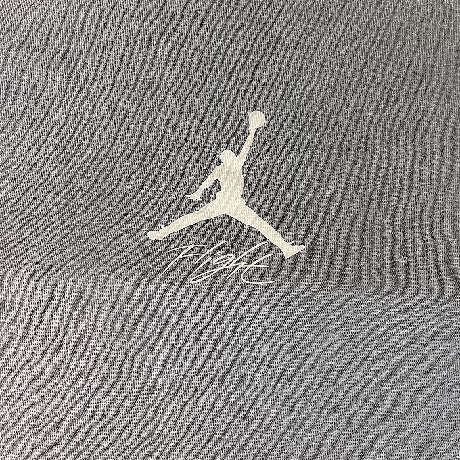 Other Vintage Air Jordan Logo Flight Tagless Tshirt Gray Size US XL / EU 56 / 4 - 1 Thumbnail