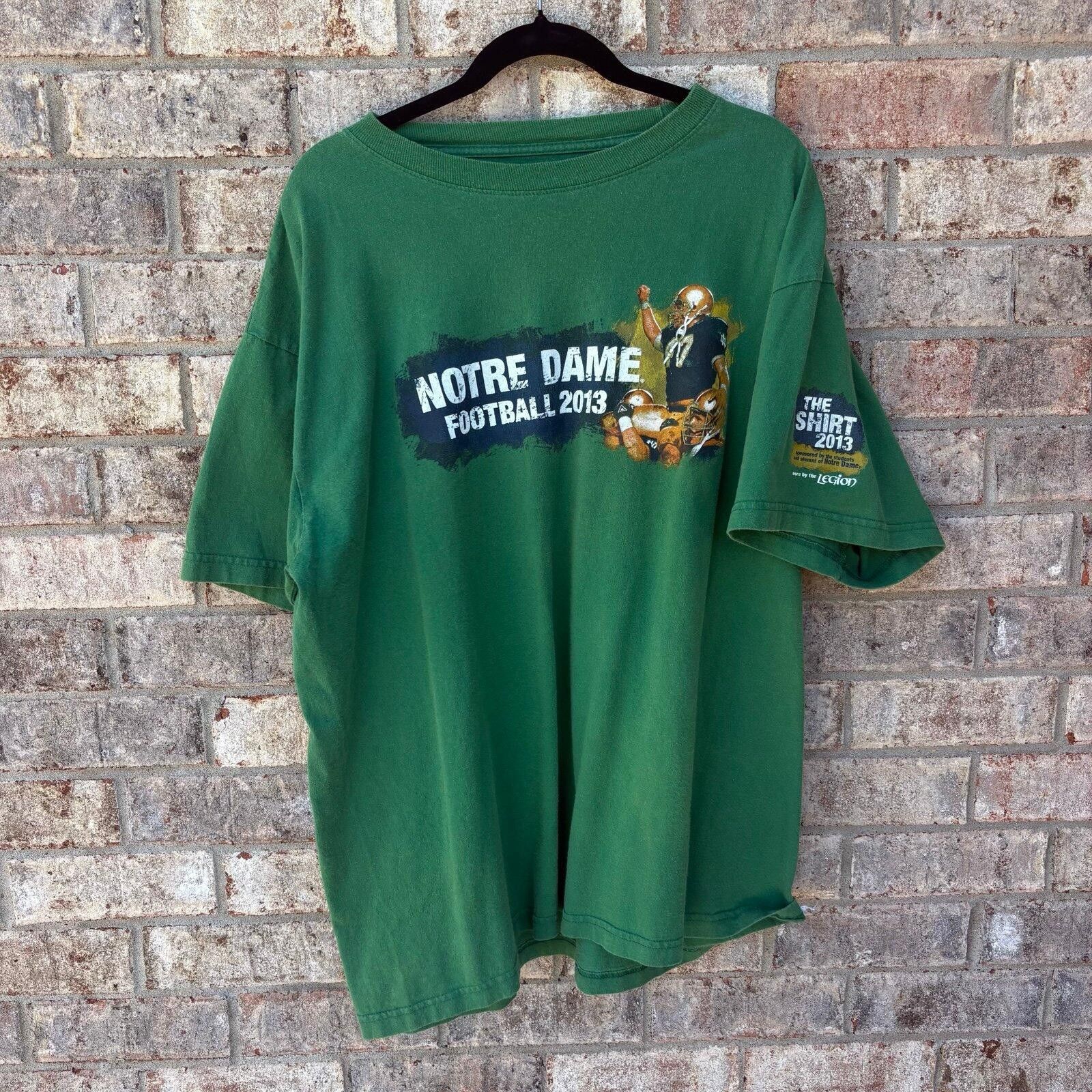 Majestic Vintage Notre Dame football T-shirt Size US XXL / EU 58 / 5 - 1 Thumbnail