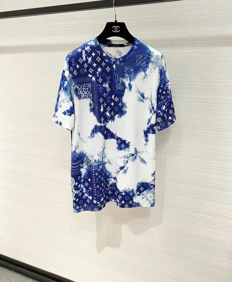 Louis Vuitton Louis Vuitton Blue and white smudged logo short sleeve T-sh Size US S / EU 44-46 / 1 - 1 Thumbnail