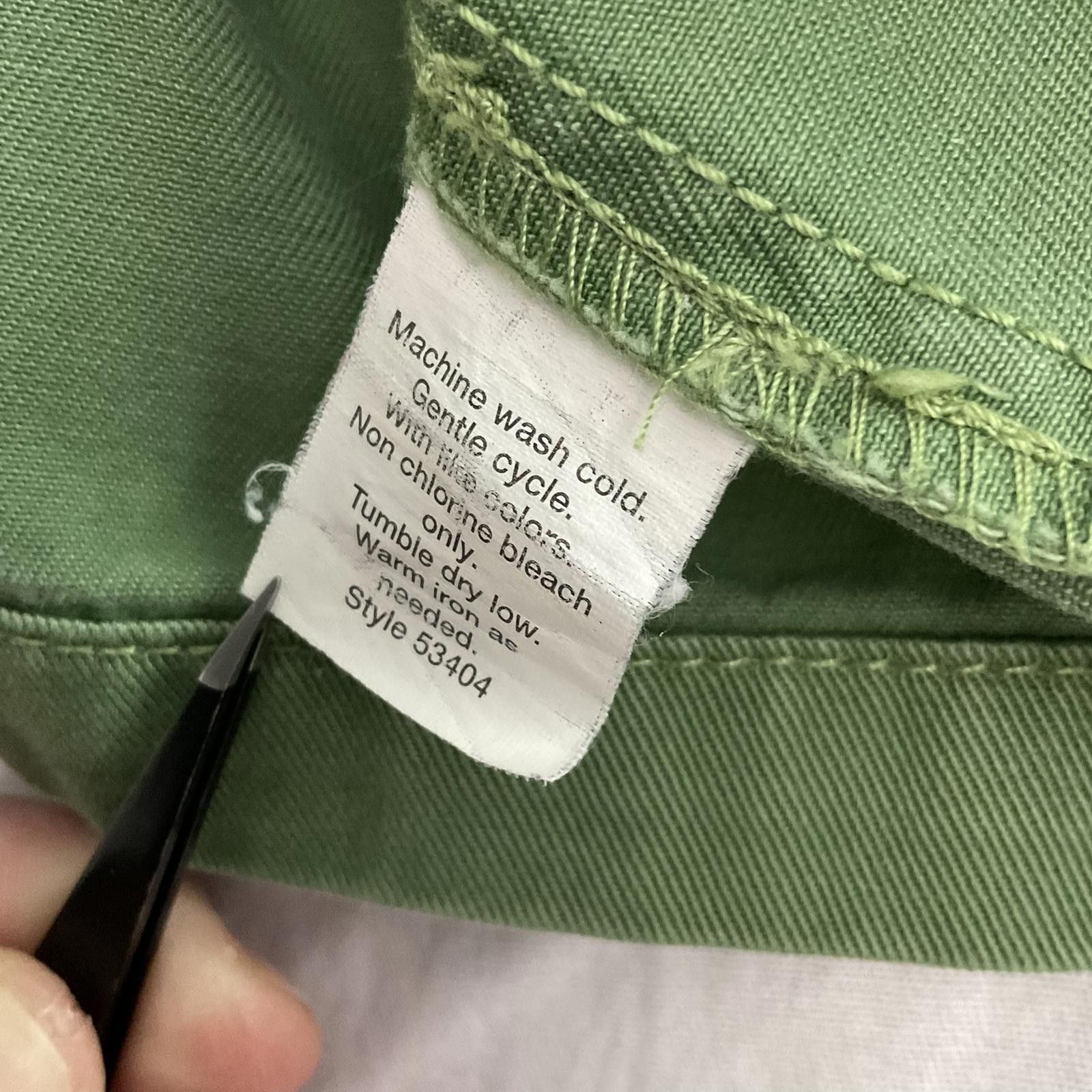 J.Crew J.Crew green low rise womens chino shorts size 12 y2k Size 34" / US 12 / IT 48 - 4 Thumbnail
