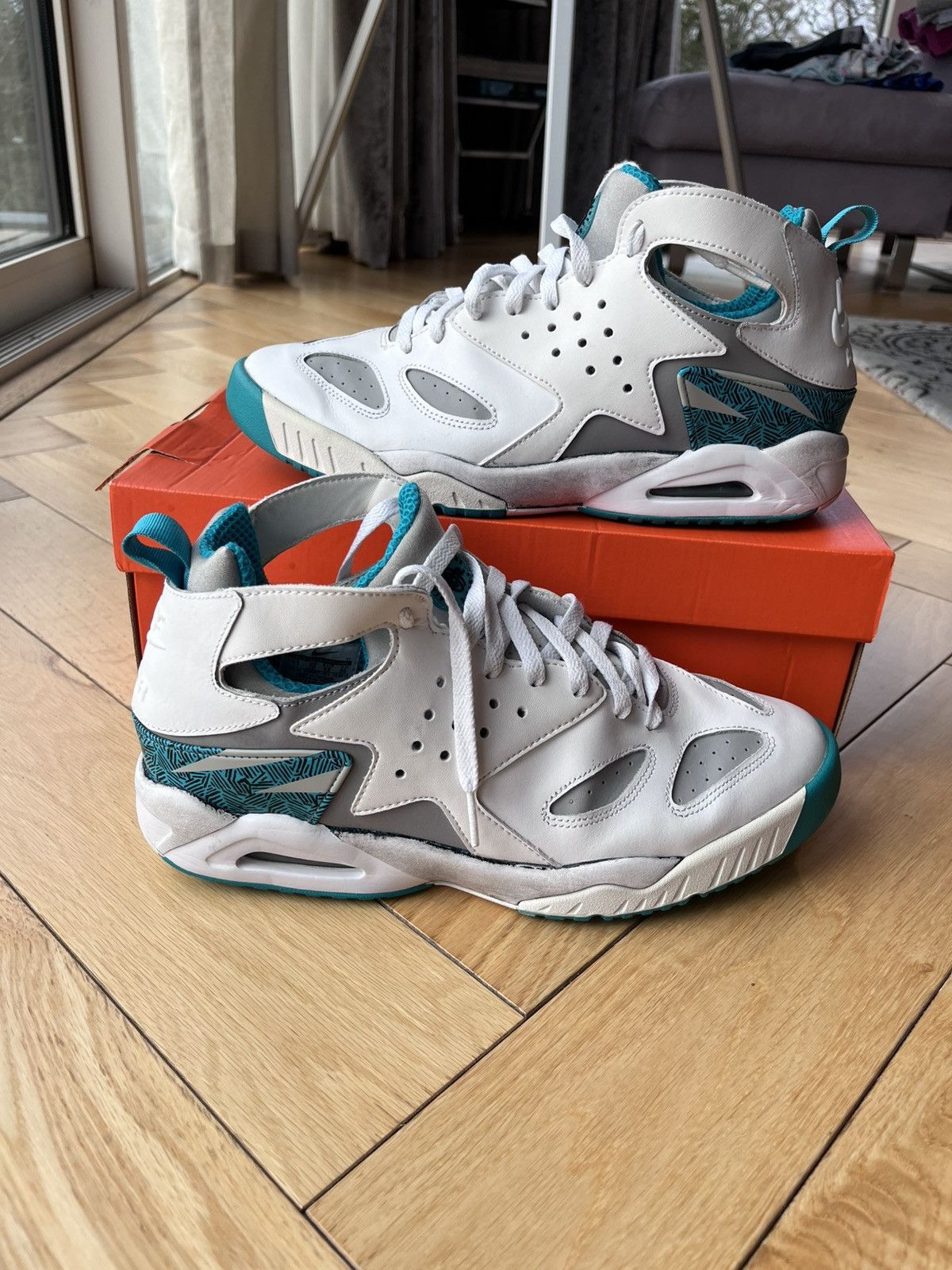Nike Nike Air Tec Challenge AGASSI Huarache White Turbo Green Size US 10 / EU 43 - 1 Thumbnail