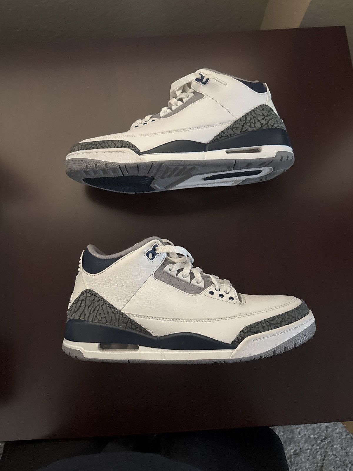 Jordan Brand Air Jordan3 Retro Size US 10.5 / EU 43-44 - 2 Thumbnail
