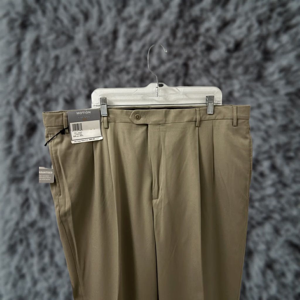 Savane Savane Motion Pants Mens 44x30 Tan Cuffed Pleated NWT Straight Leg Dress Pants Beig e 5-Pocket Motion Fabric Classic Fit Adult Mens Size US 44 / EU 60 - 1 Thumbnail