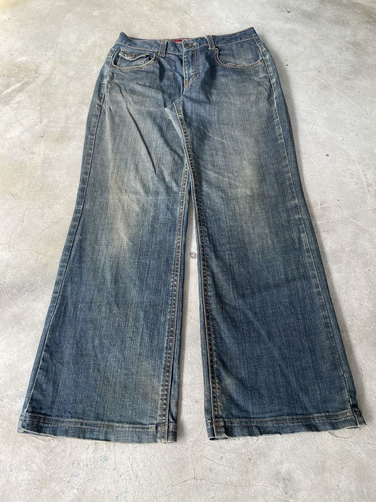 Southpole Y2K CRUX DENIM BAGGY BUCKLE DISTRESSED JEANS LONDON FLAG Size US 32 / EU 48 - 3 Thumbnail
