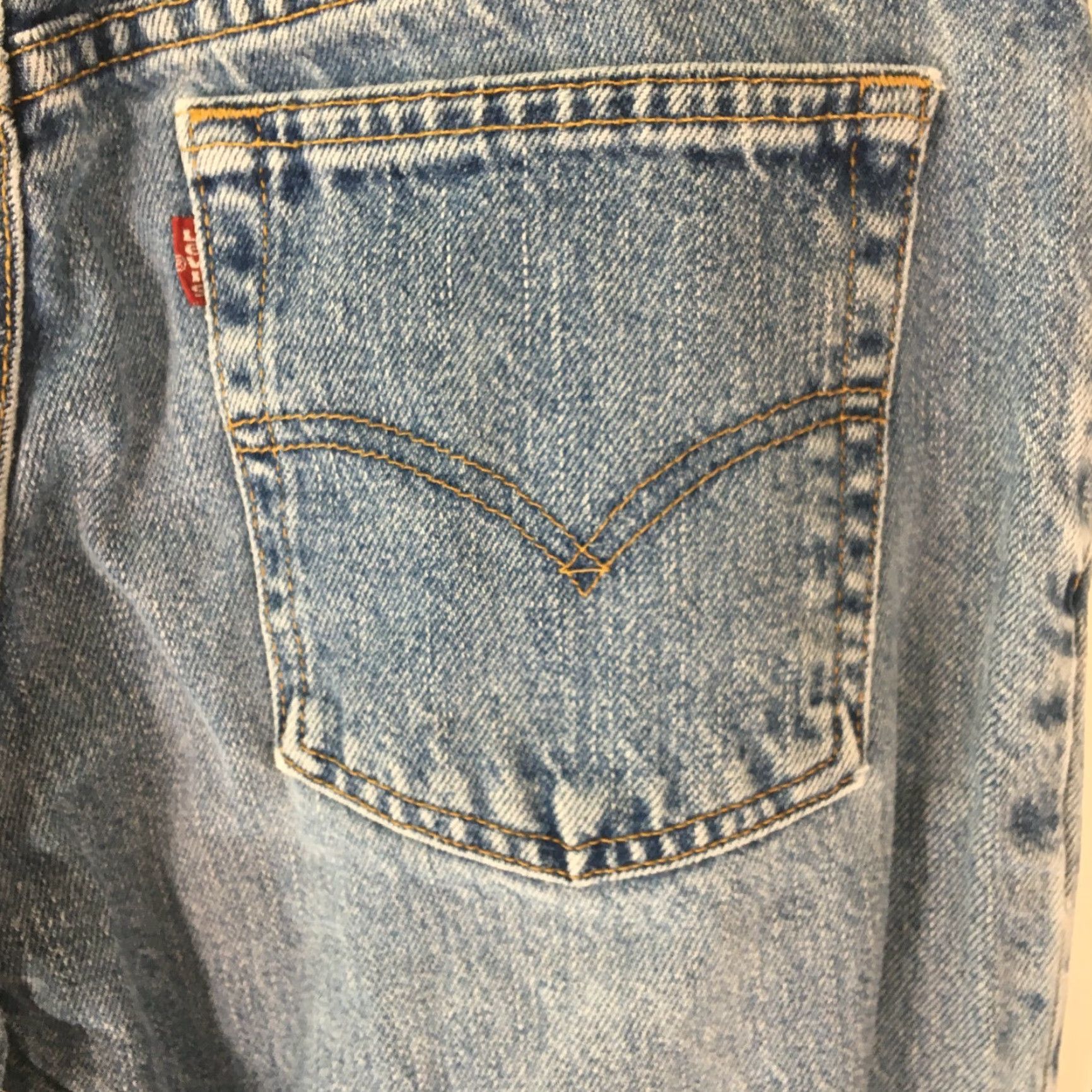 Levi's Levi's 550 Jeans - Men - Straight Leg - Regular - Size 34x30 - Medium Blue Denim - Belt Loops - Cotton - 34 Waist 30 Inseam - Vintage Classic Style Size US 34 / EU 50 - 5 Thumbnail