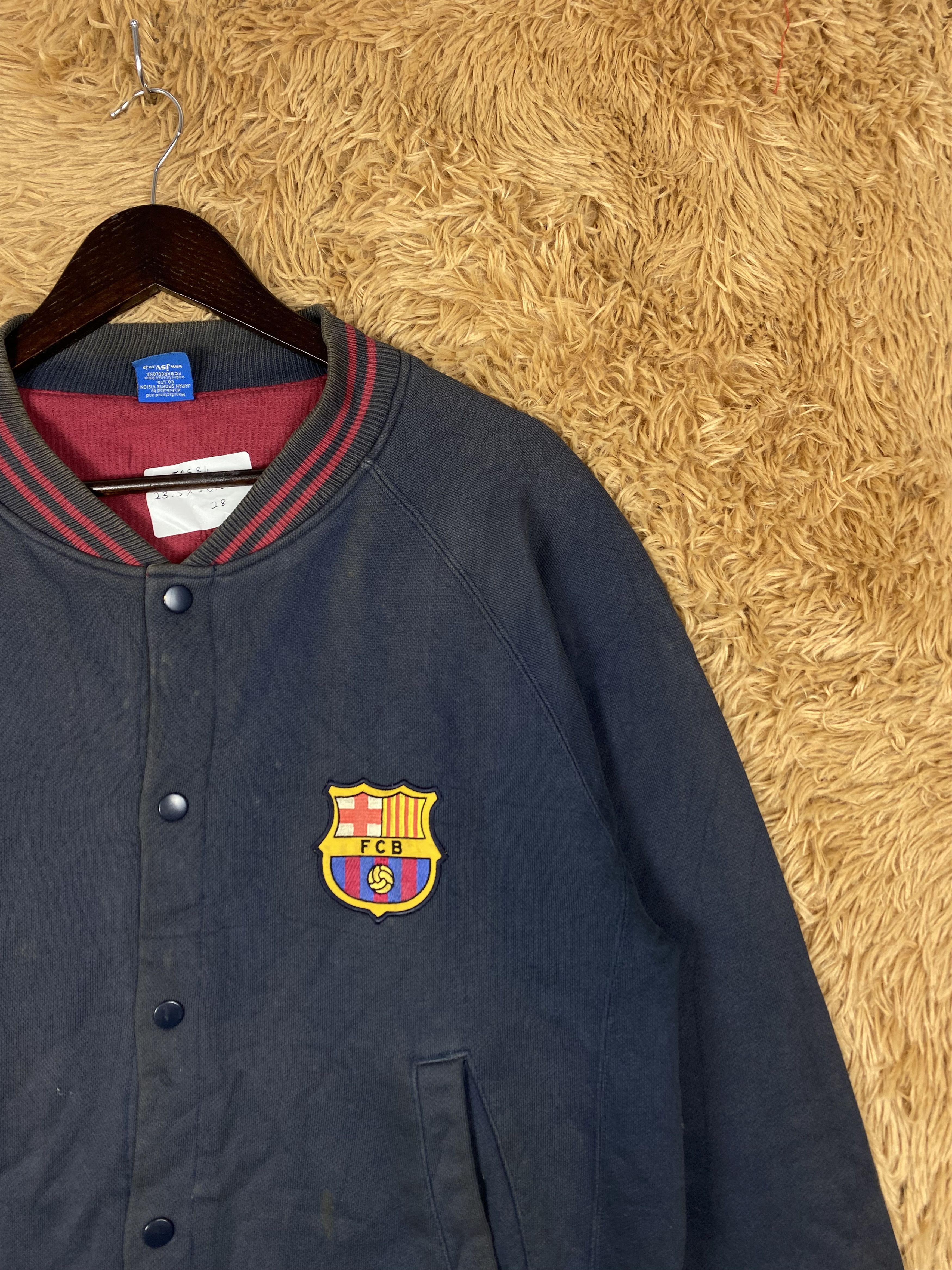 Vintage Vintage FC Barcelona Football Club Varsity Jacket DJ0584 Size US M / EU 48-50 / 2 - 3 Thumbnail